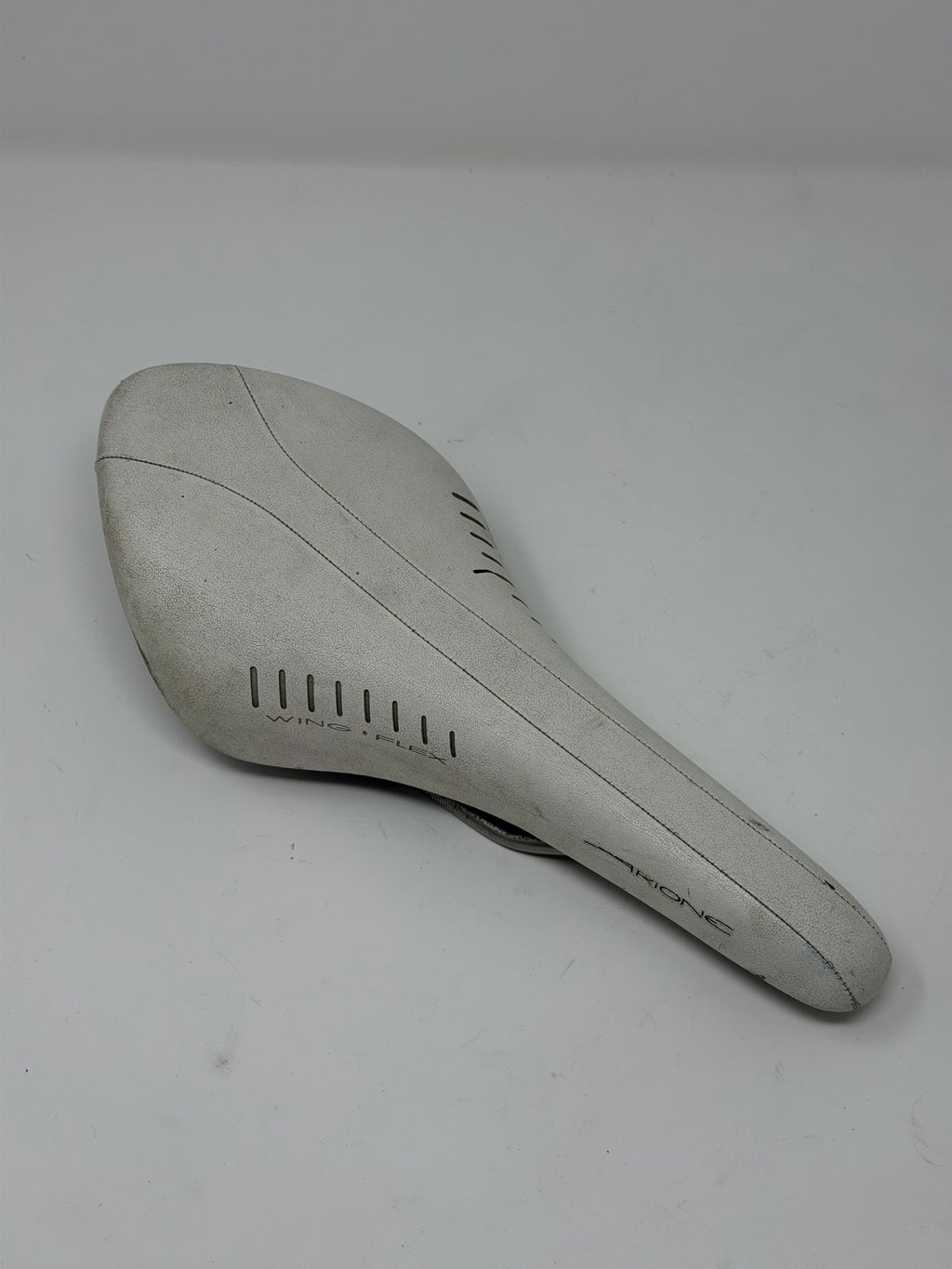 Fizik Arione Saddle