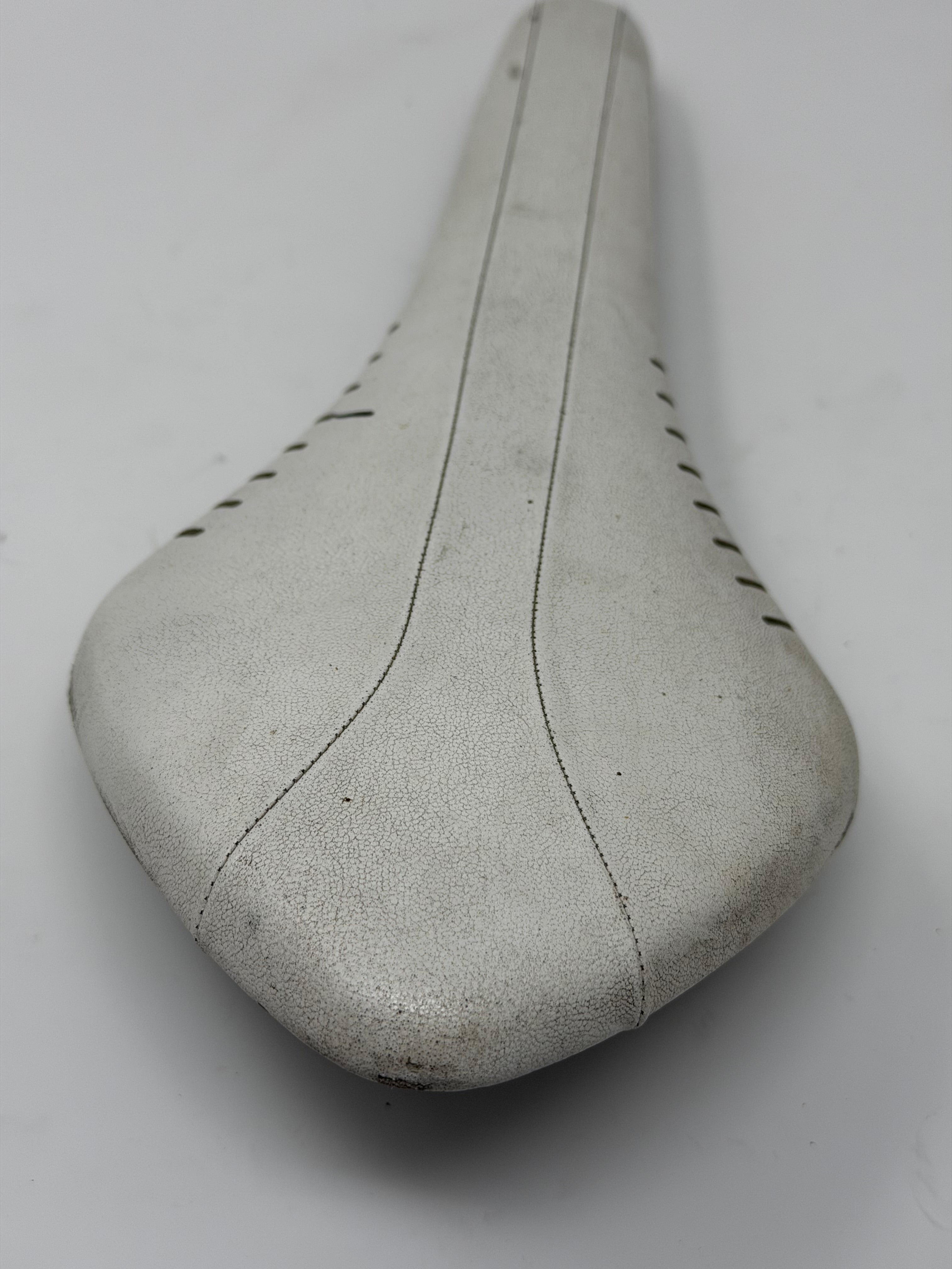Fizik Arione Saddle