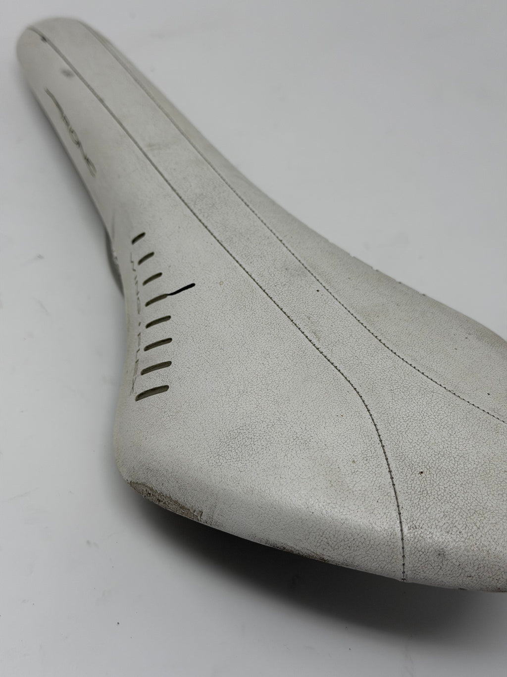 Fizik Arione Saddle