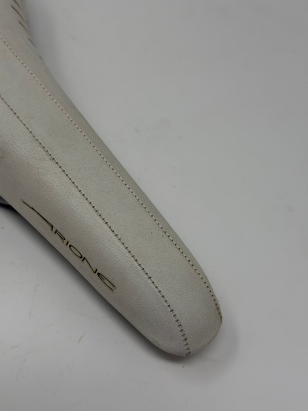 Fizik Arione Saddle