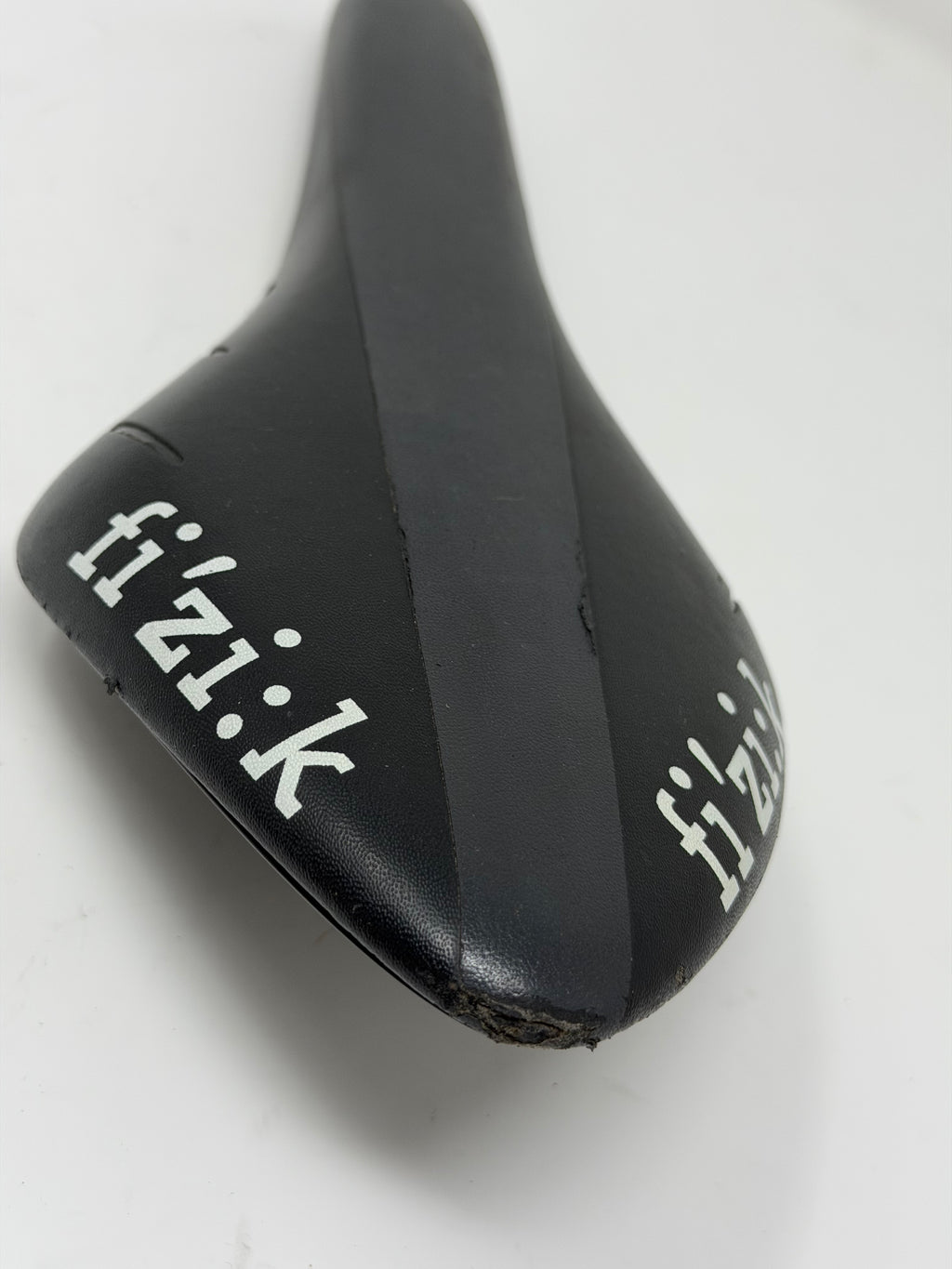 Fizik Arione Saddle