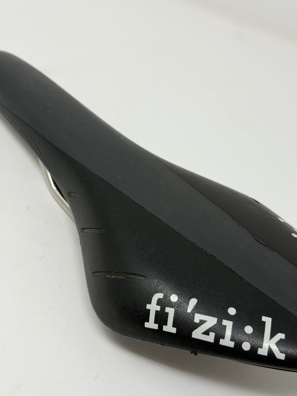 Fizik Arione Saddle
