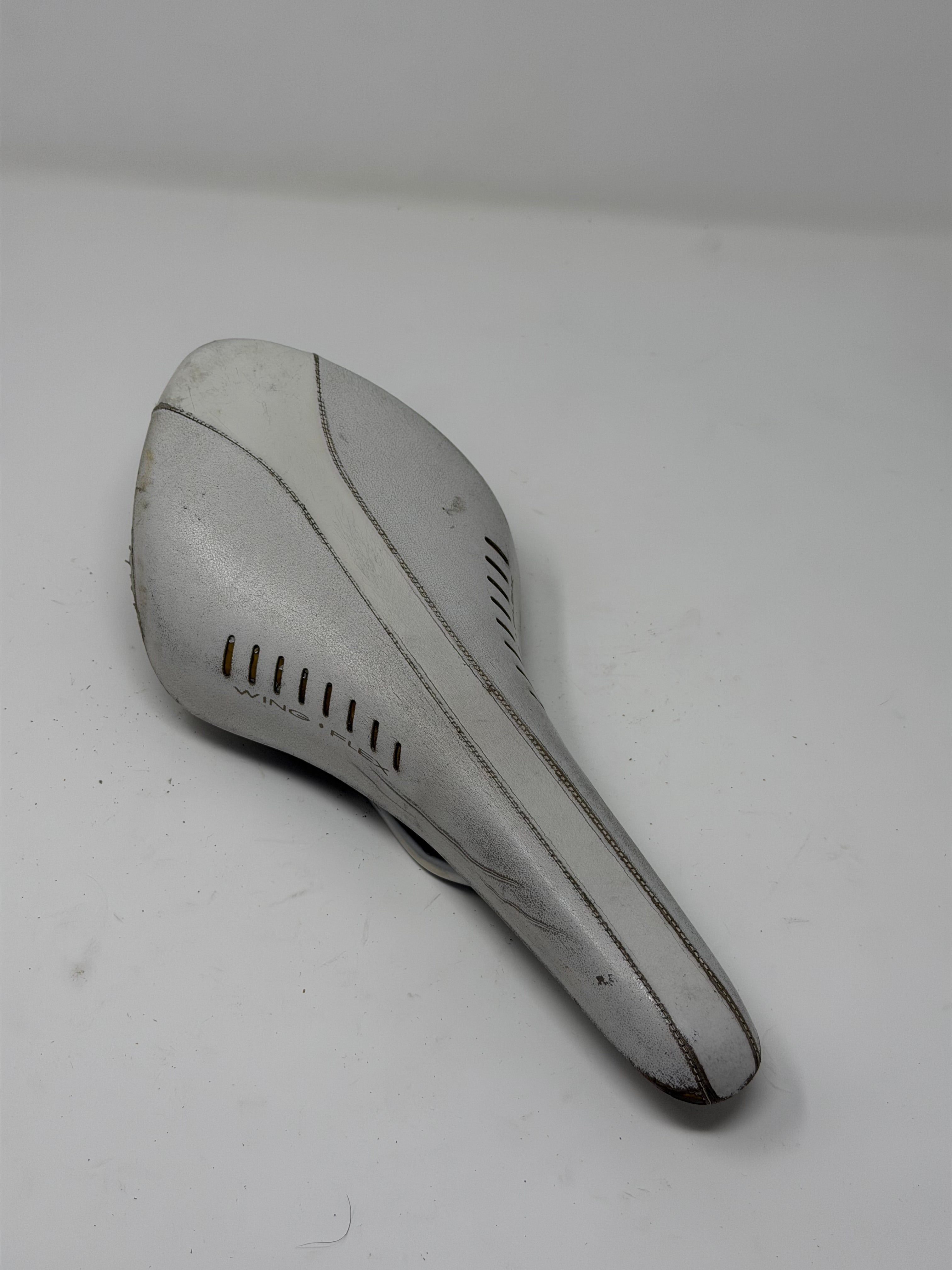Fizik Road Saddle