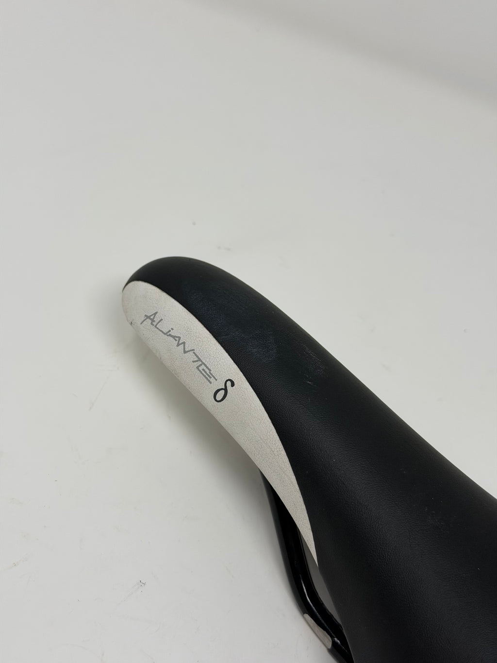Fizik Aliante Delta Road Saddle