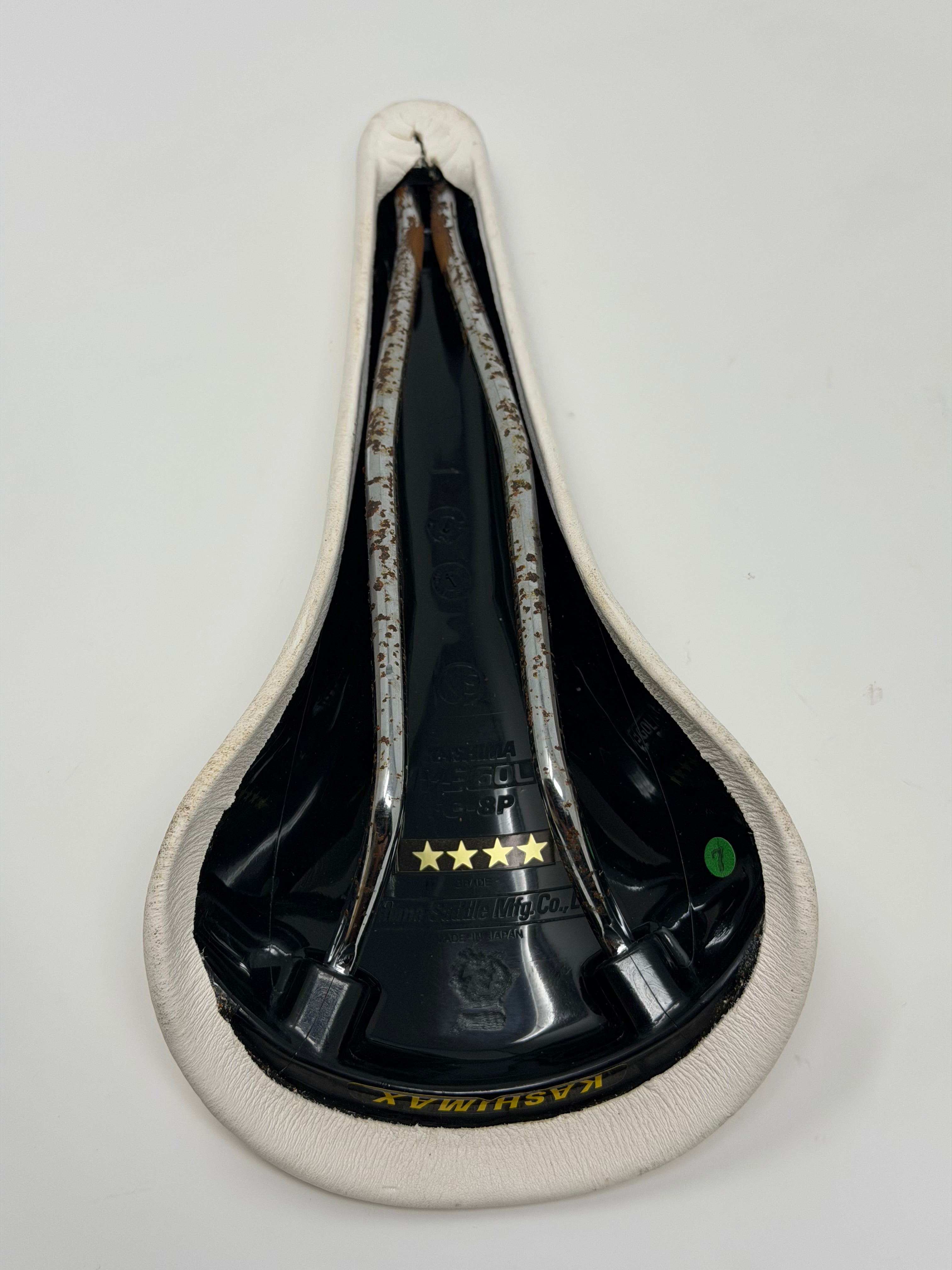 Kashimax NJS FiveGold Saddle