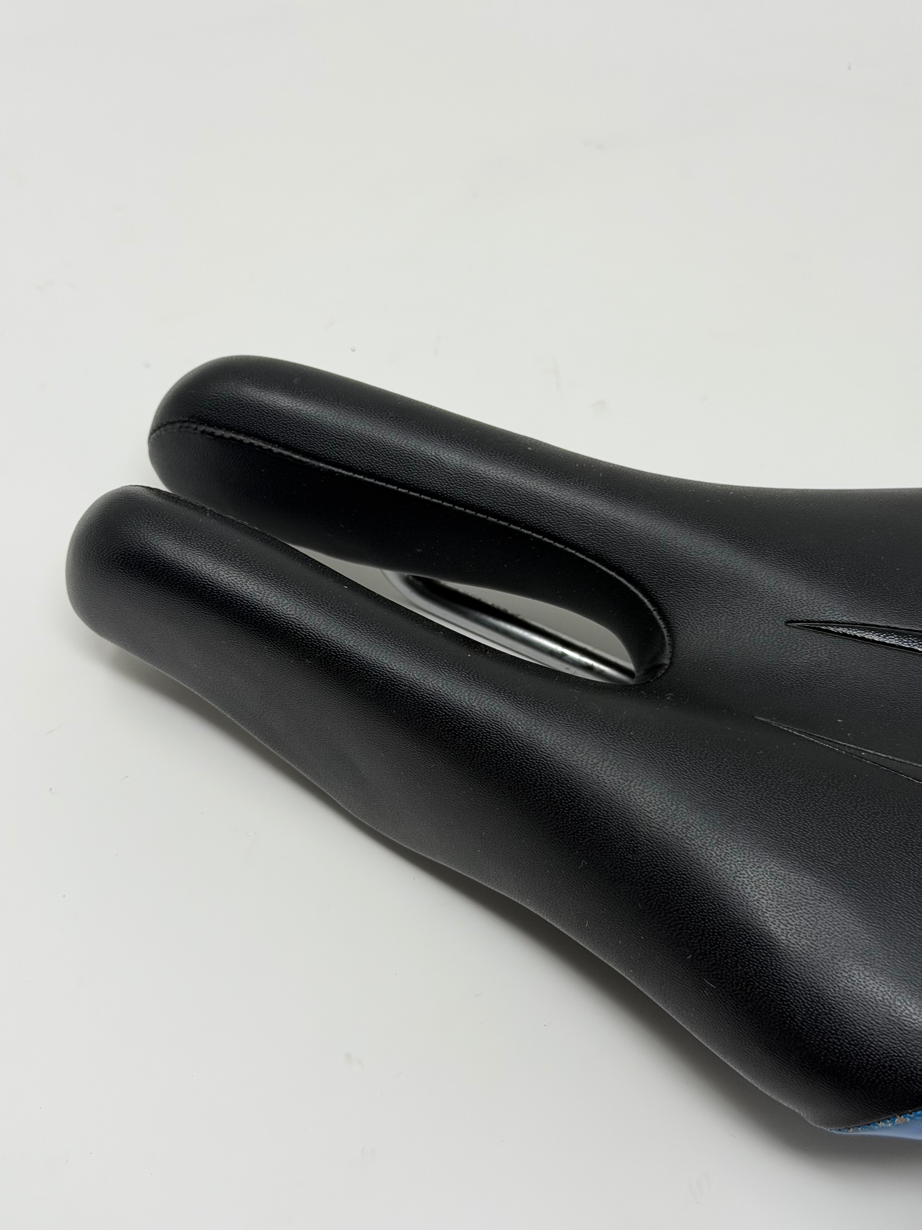 ISM PS 2.0 30 Road TT Saddle