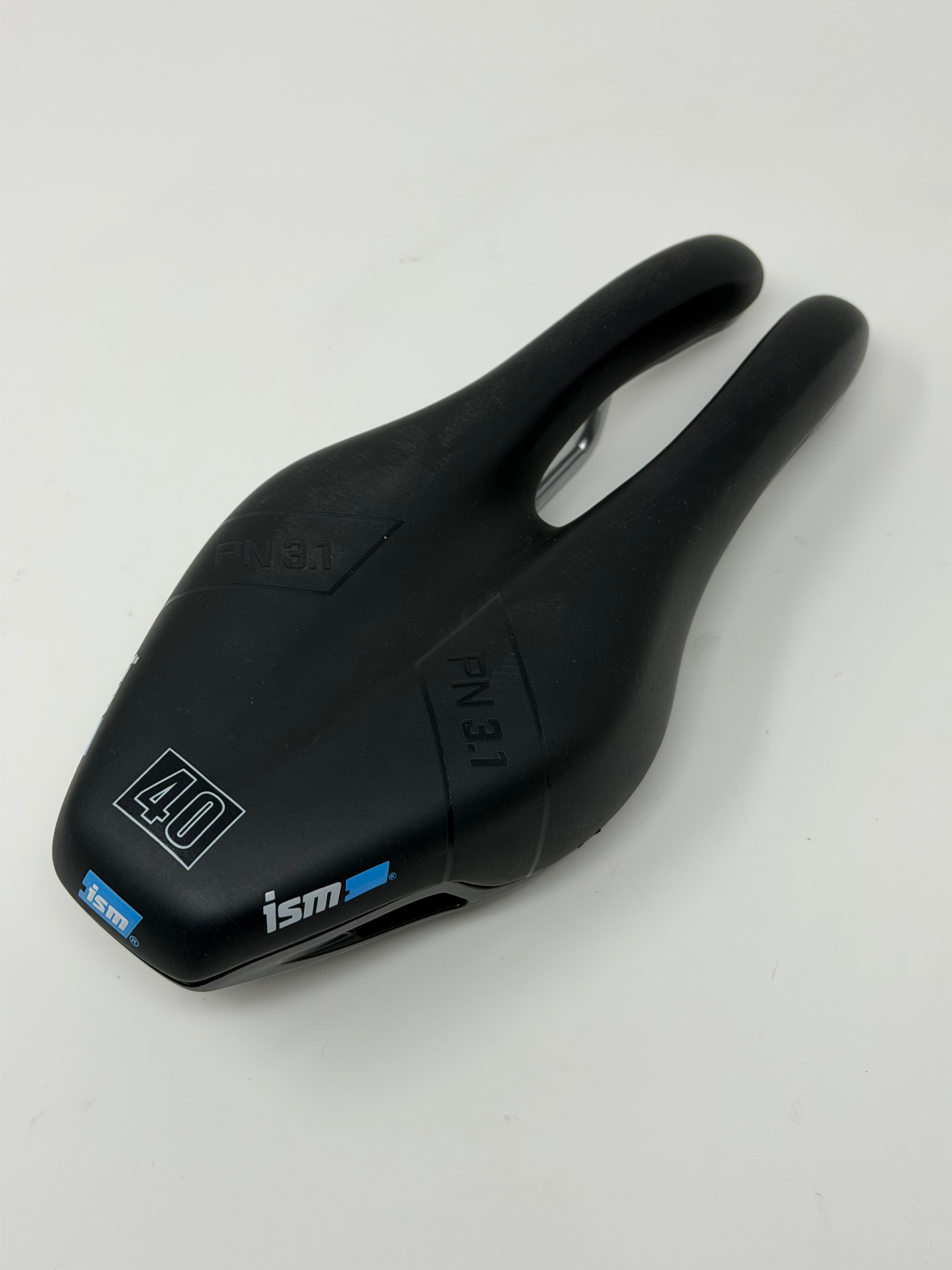 ISM PN 3.1 40 Road TT Saddle