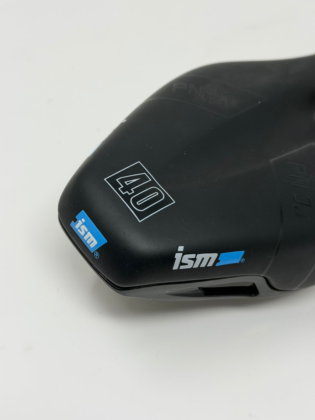 ISM PN 3.1 40 Road TT Saddle