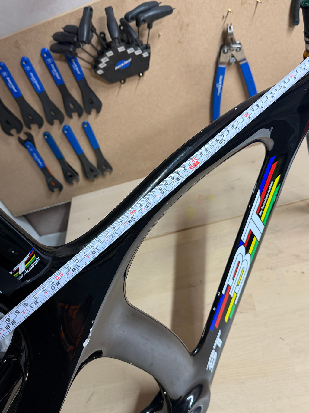 Rare BT Track Frameset size M