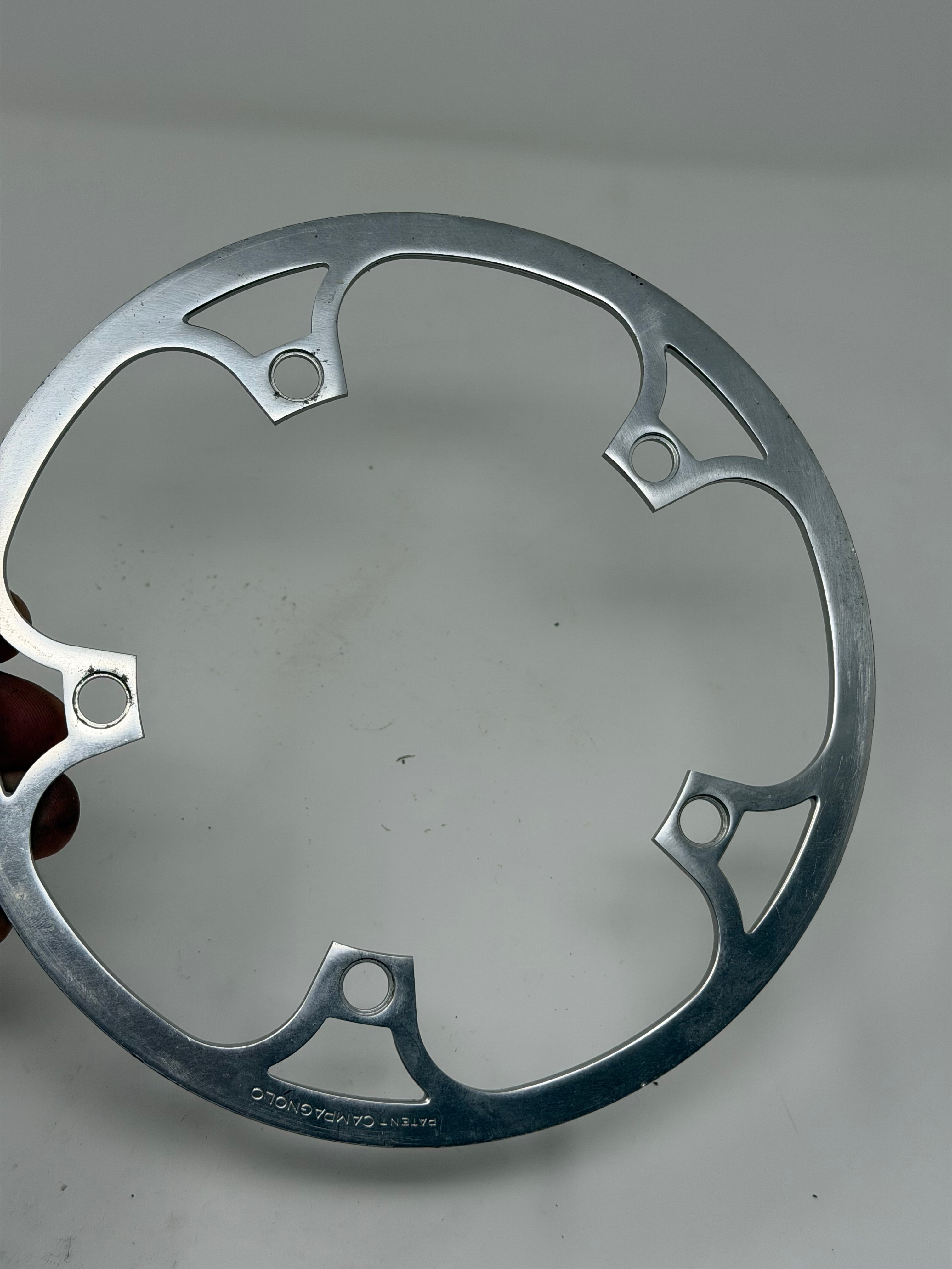 Campagnolo  144bcd Chainring Guide