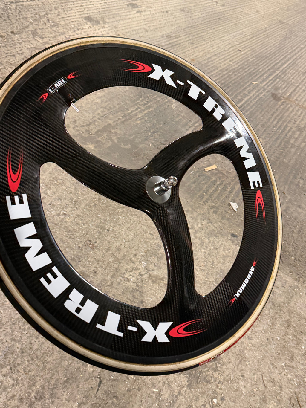 X-Treme 3 Spoke Carbon Front Wheel