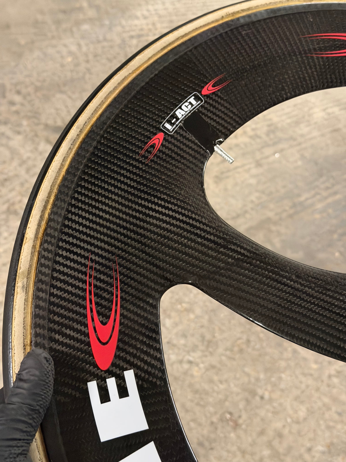 X-Treme 3 Spoke Carbon Front Wheel