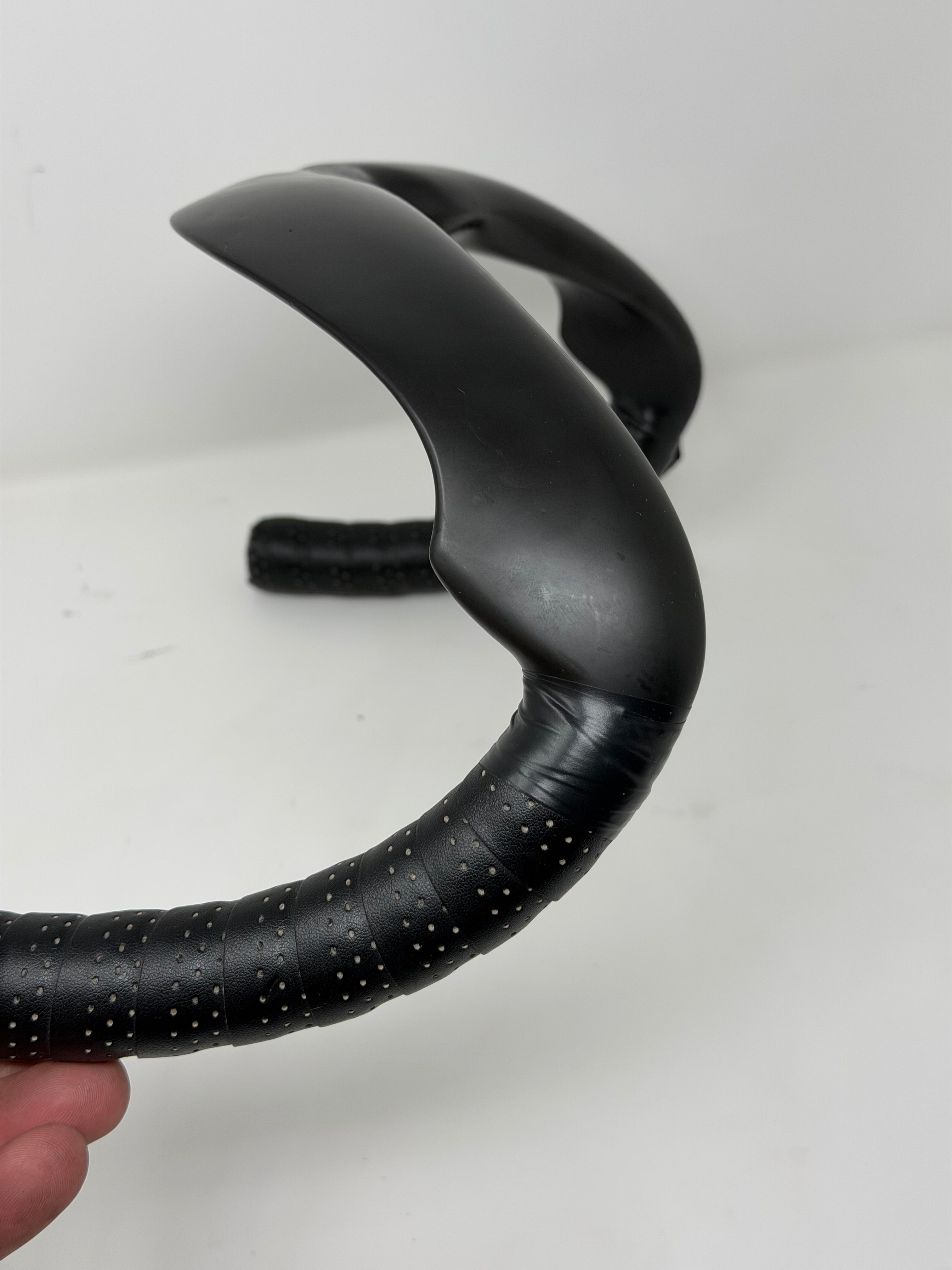3t Scatto Drop Carbon Handlebars 37cm