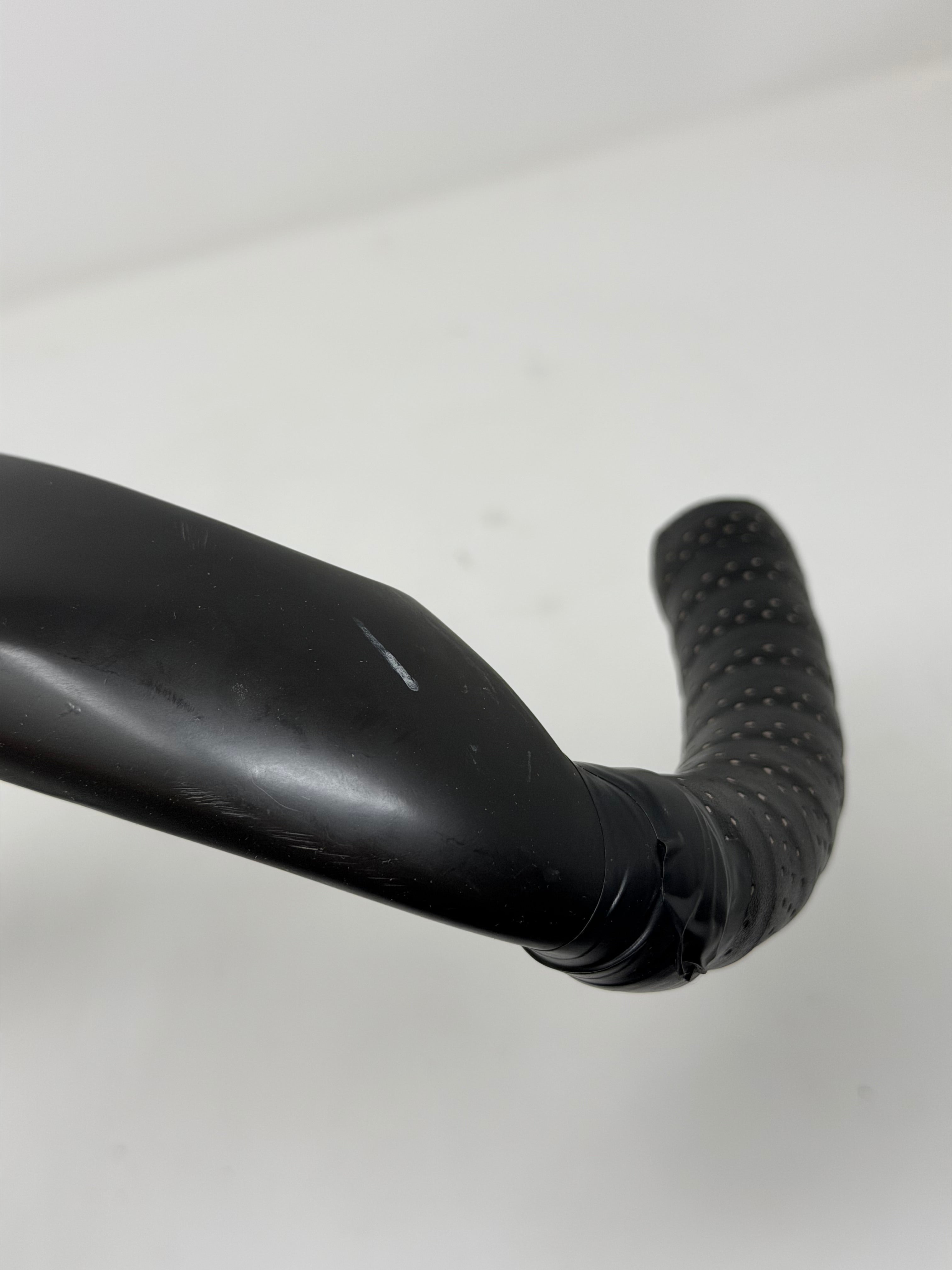 3t Scatto Drop Carbon Handlebars 37cm