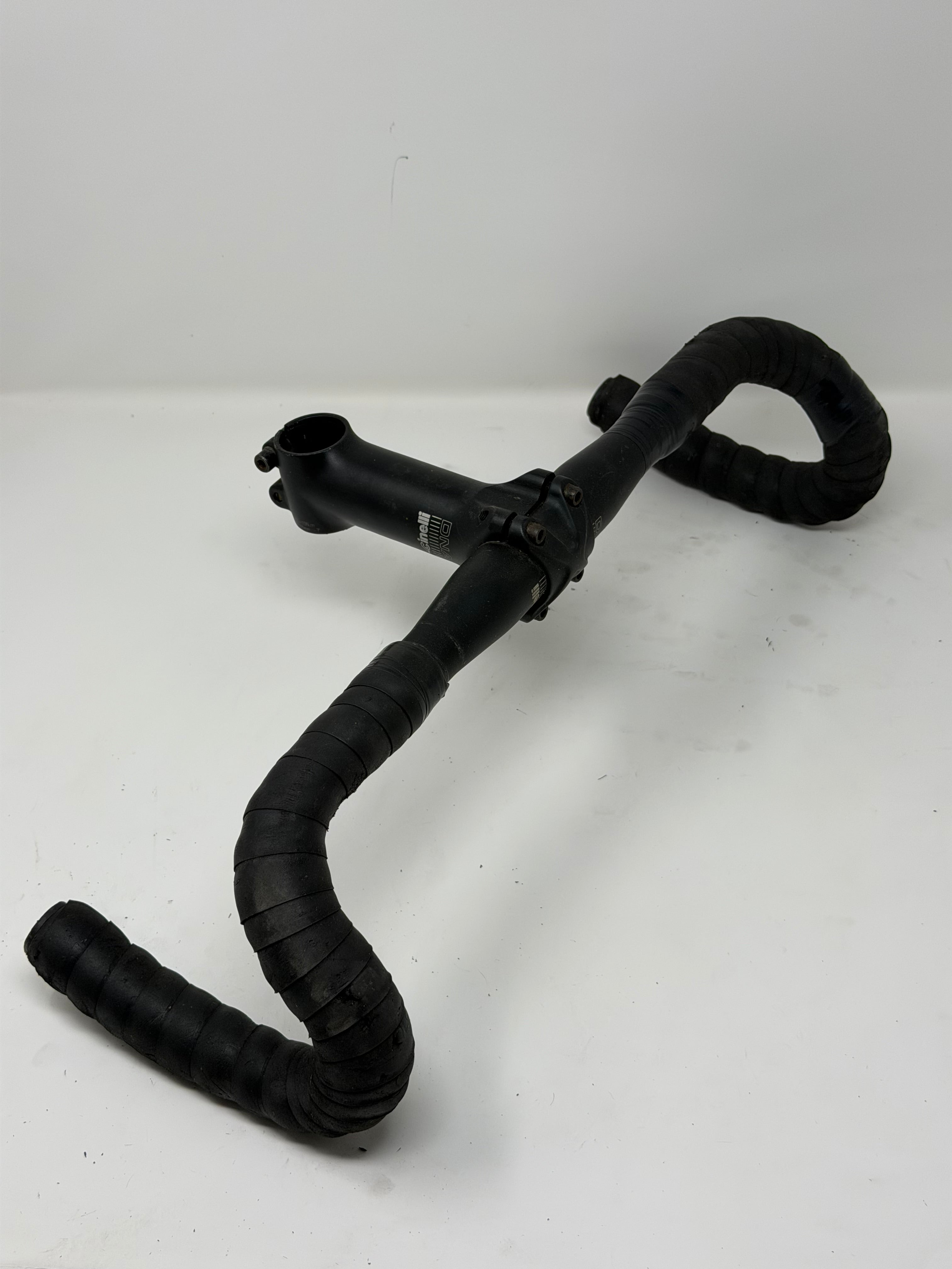 Cinelli DNA stem 120mm  and handlebars 40cm
