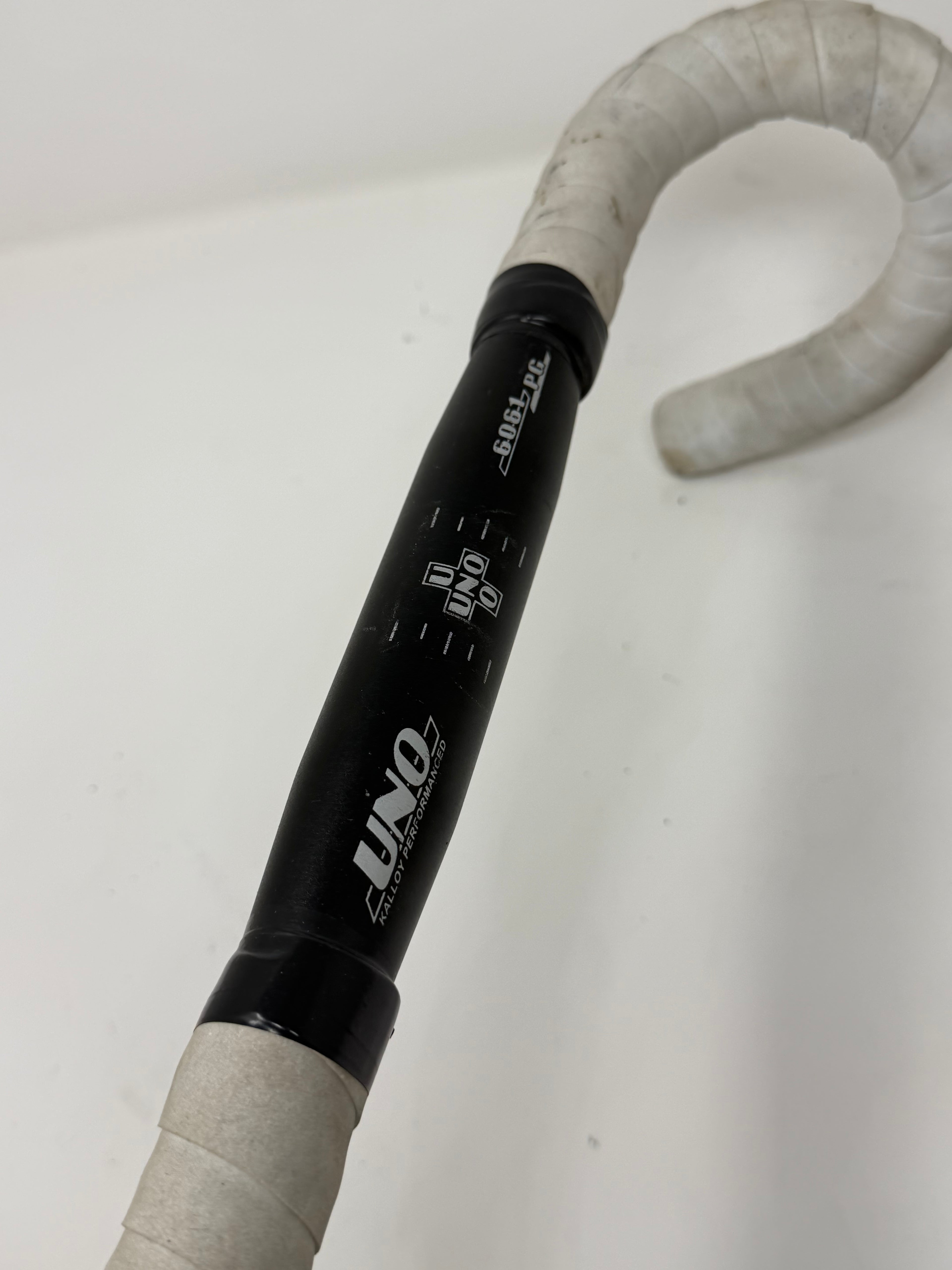 Uno Drop Handlebars 38cm