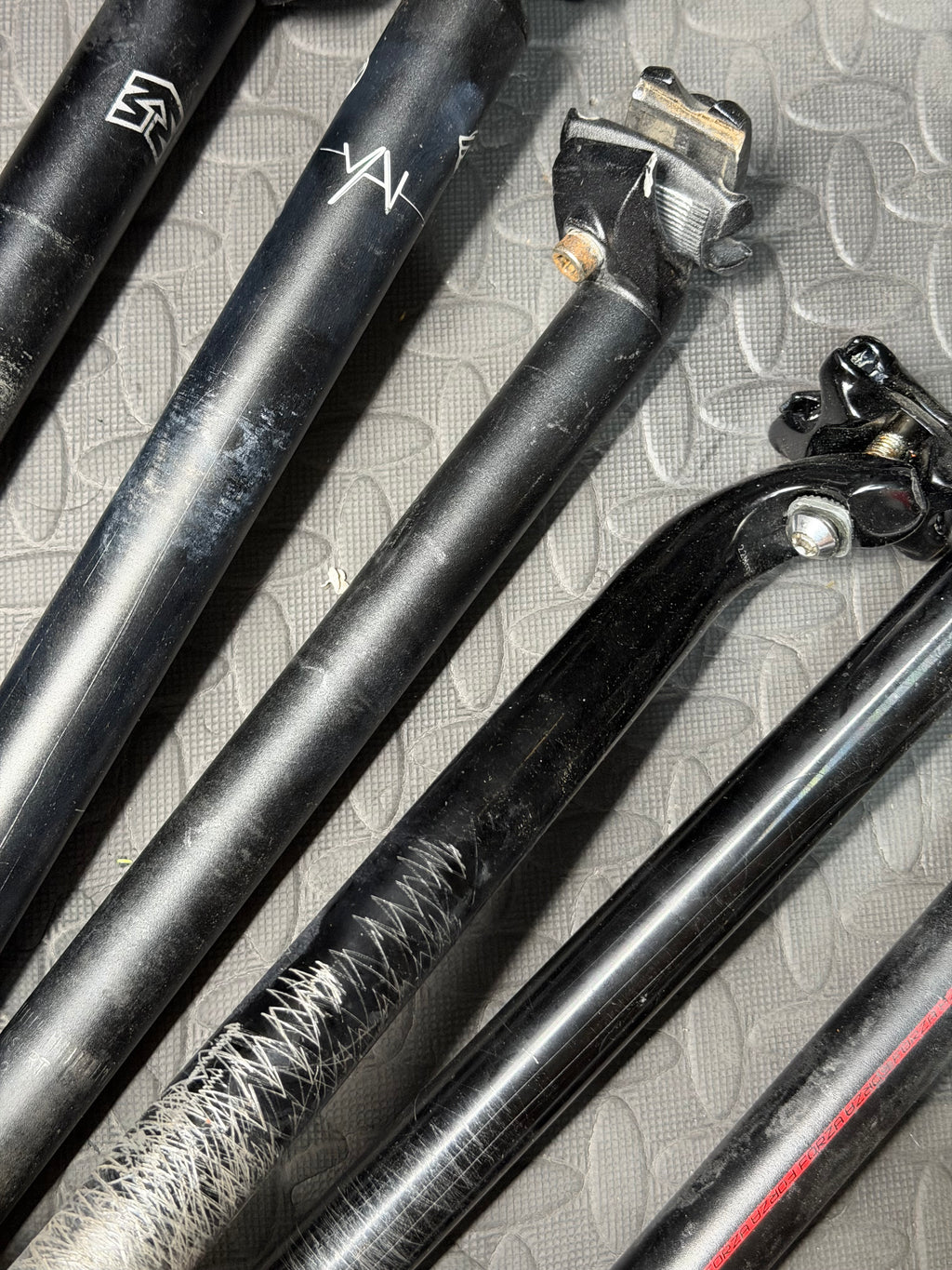 Joblot Seatposts 27.2 and 31.6