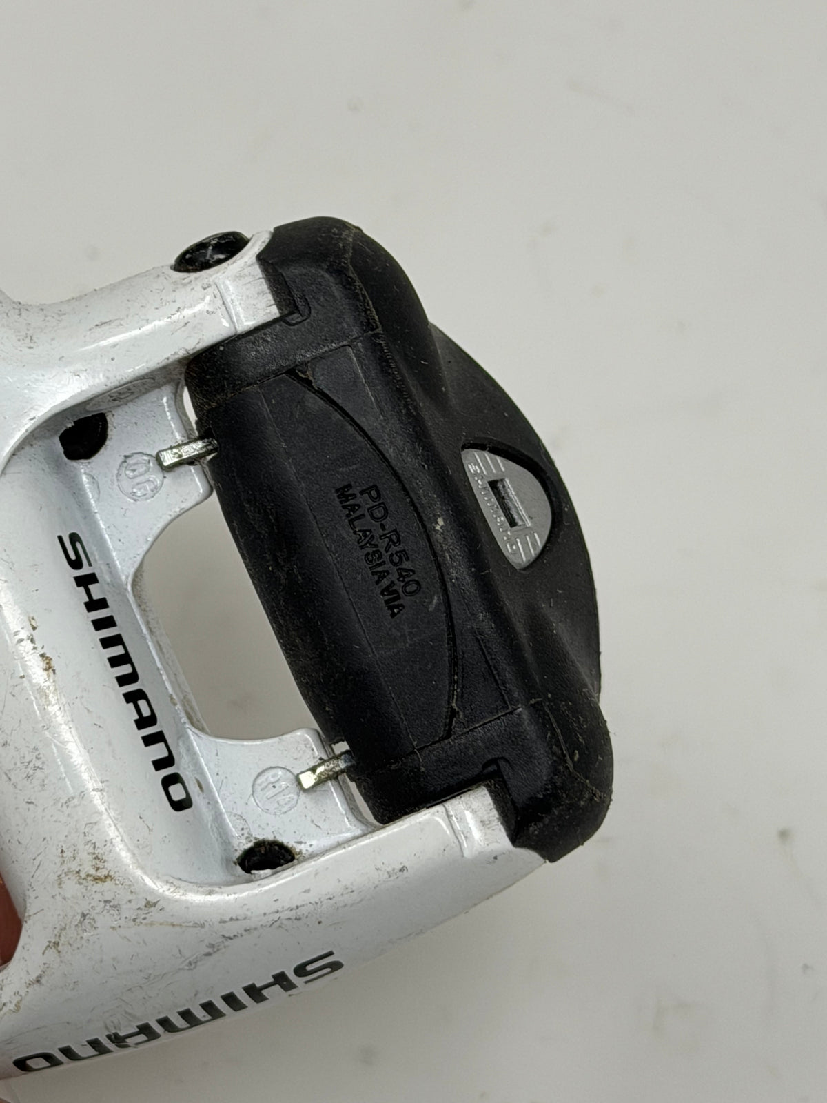 Shimano Bike pedals R540