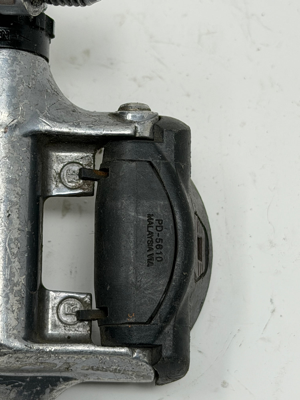 Shimano 5610 pedals