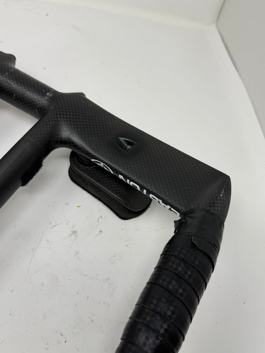 Easton Carbon TT Bullhorn Handlebars