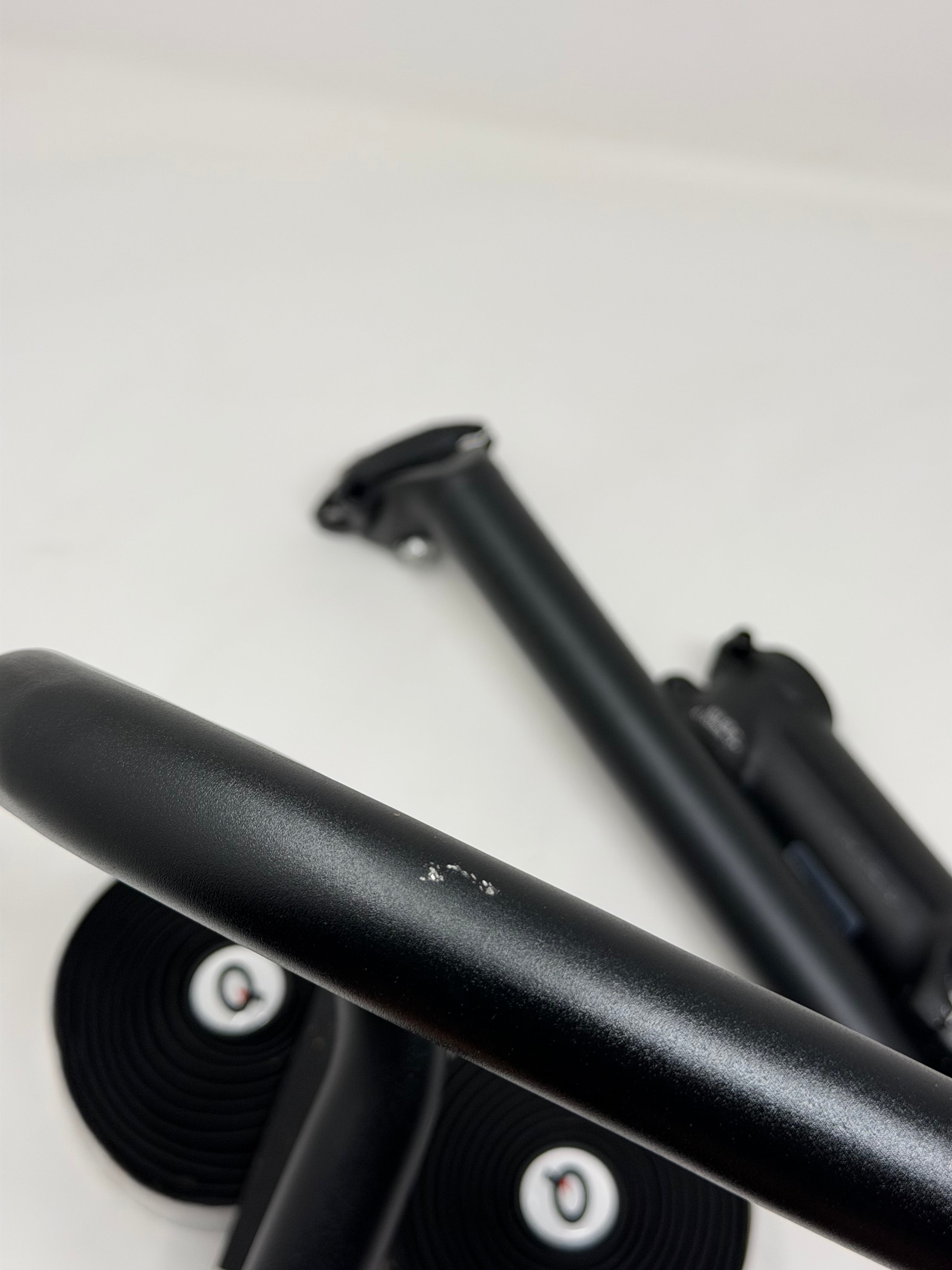 Tifosi Finish Kit Stem - Handlebars - Seatpost 27.2