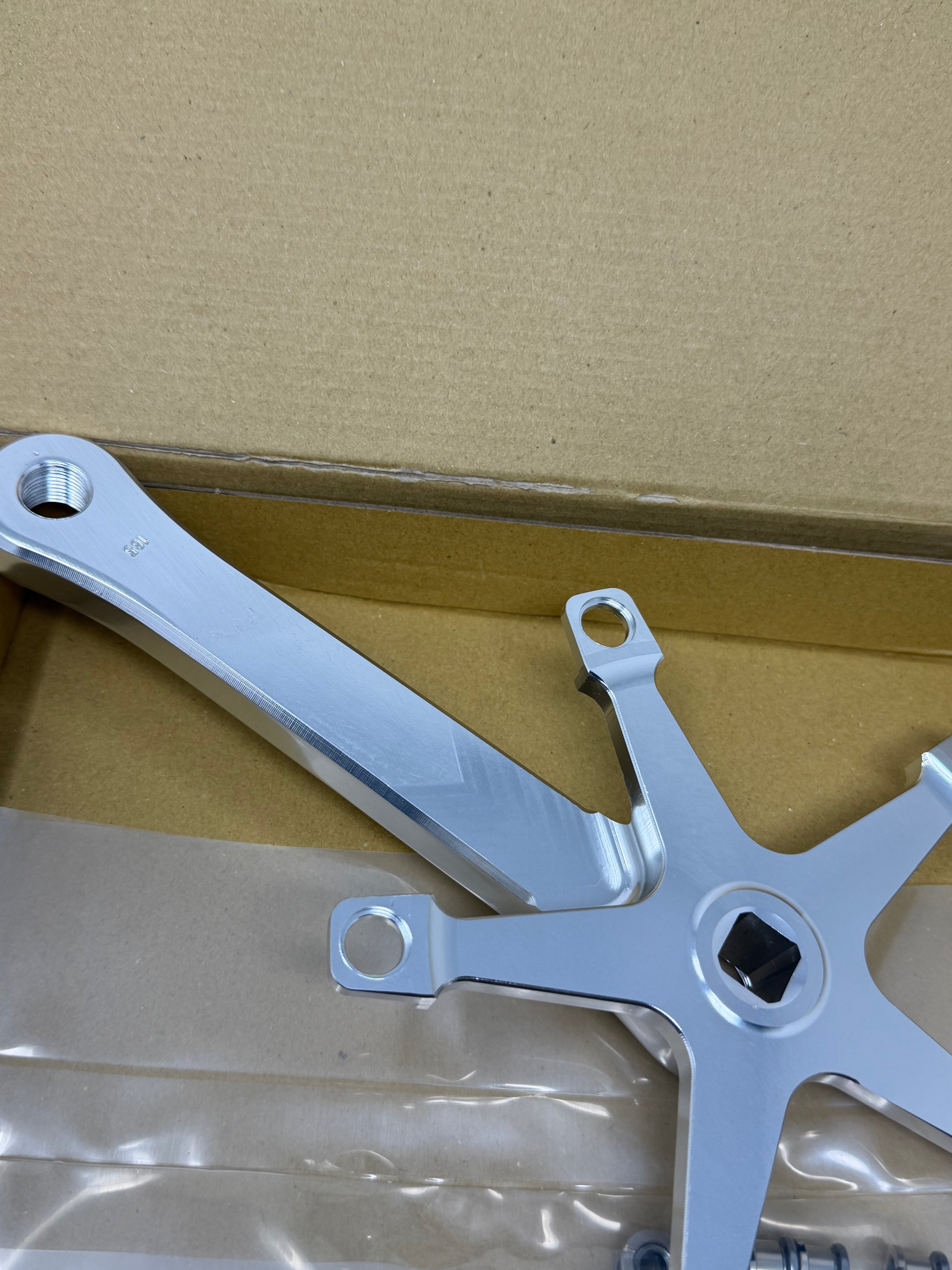 Andel Single Speed Fluted Cranks 144bcd - 165mm Silver