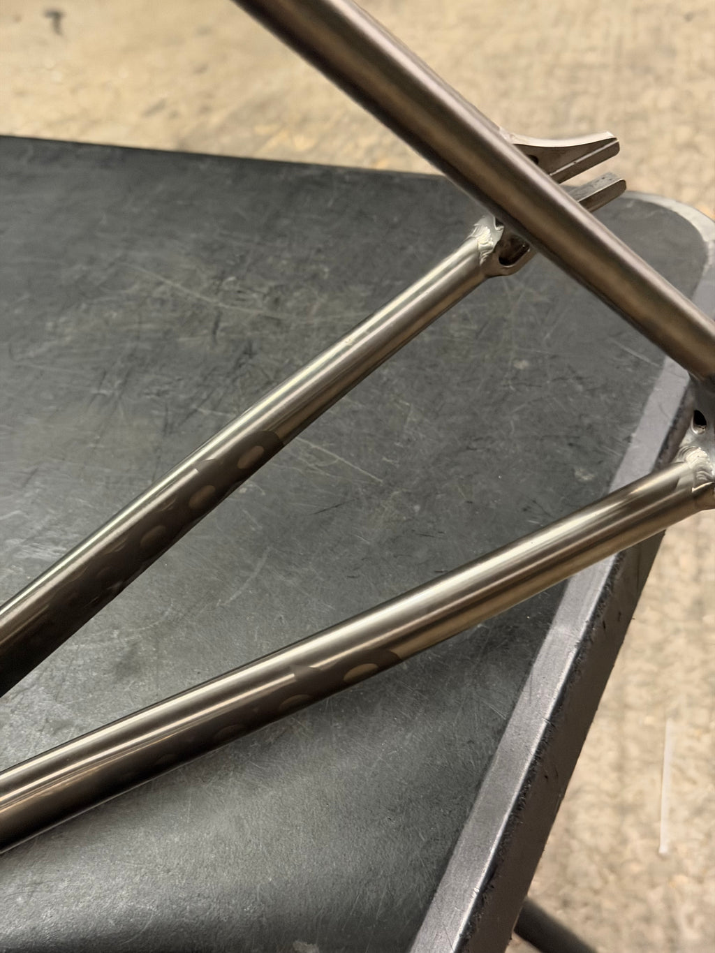 Moda titanium senza track frameset size 56