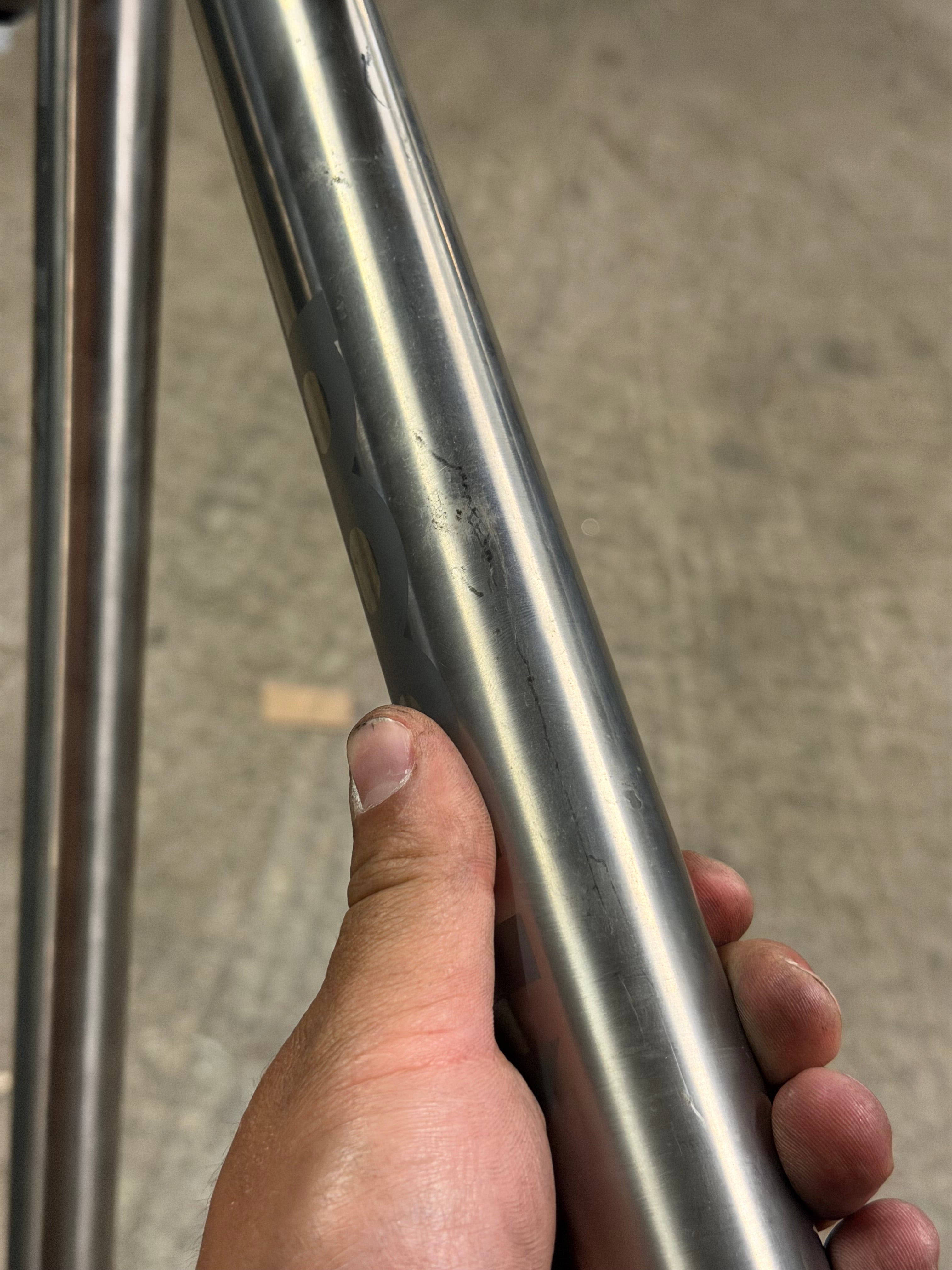 Moda titanium senza track frameset size 56