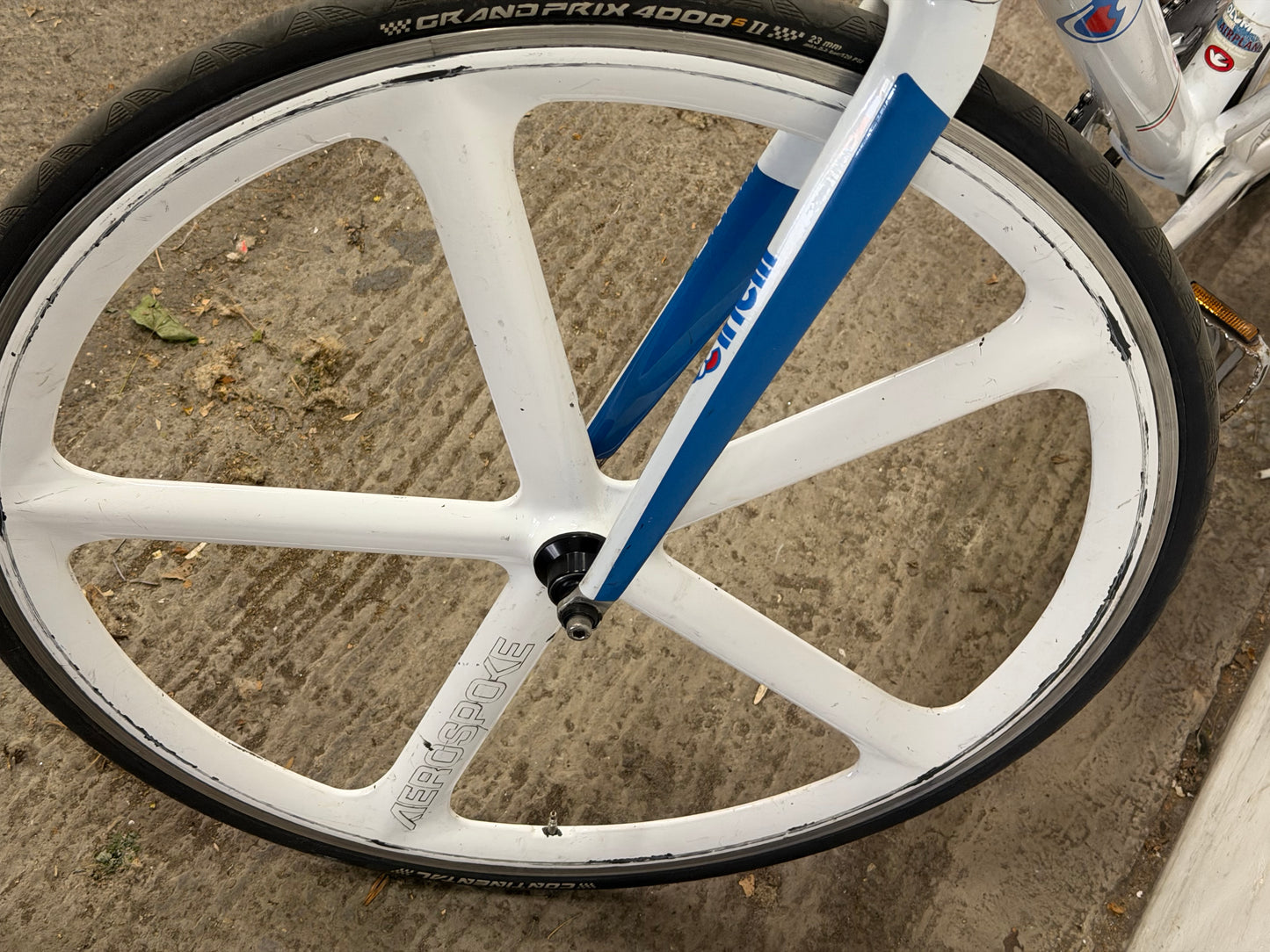 Cinelli vigorelli size 56 aerospoke wheelset track bike
