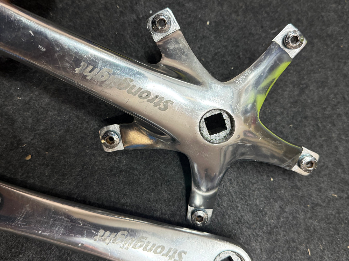 Stronglight track crankset 165mm