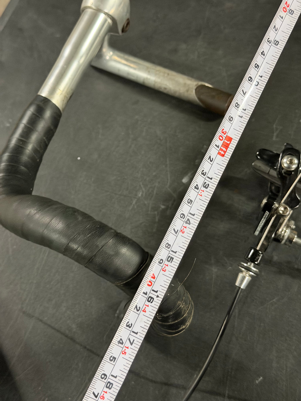 Quil Stem and Handlebars