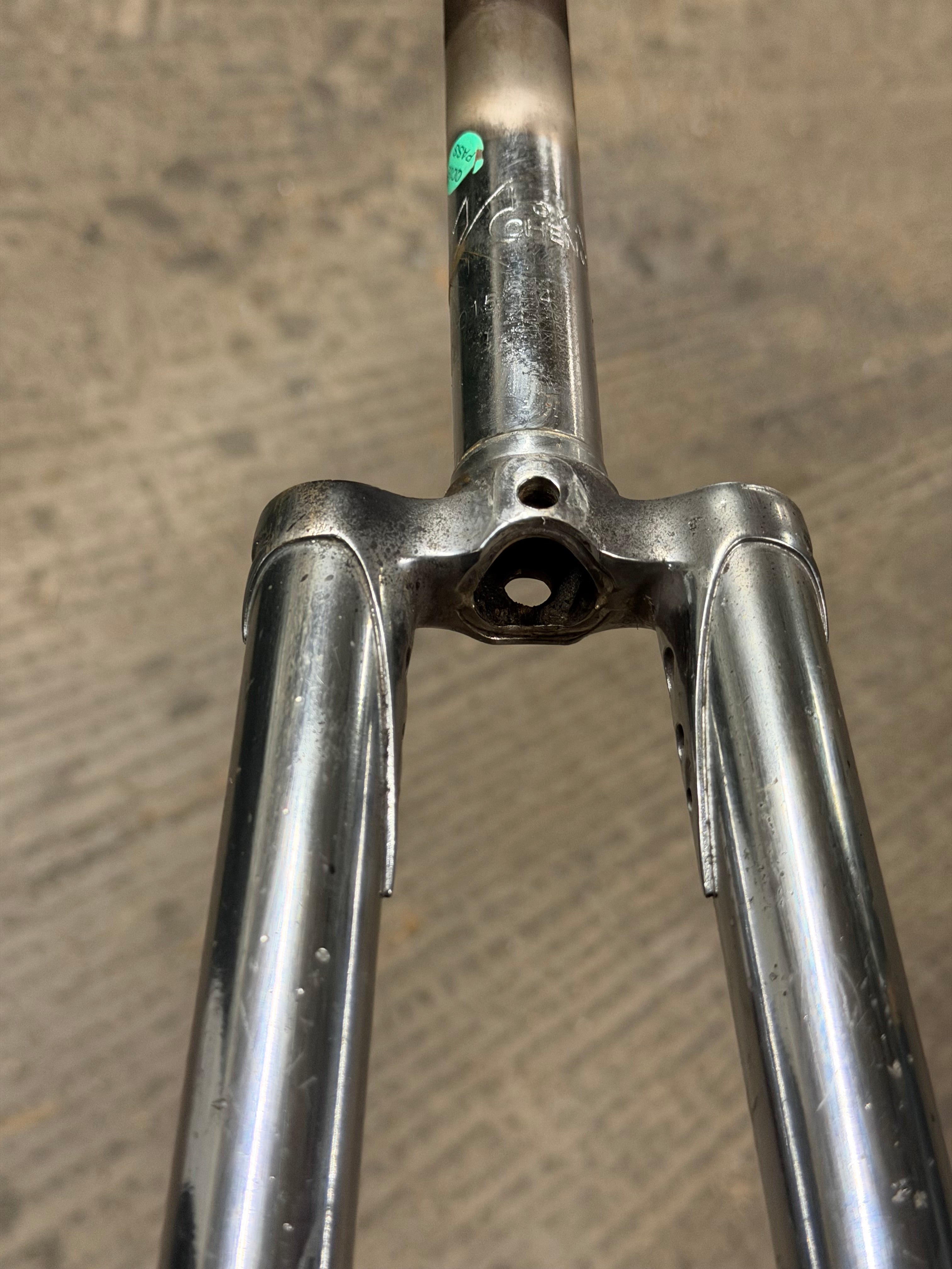 1imnch Threaded Forks 700c