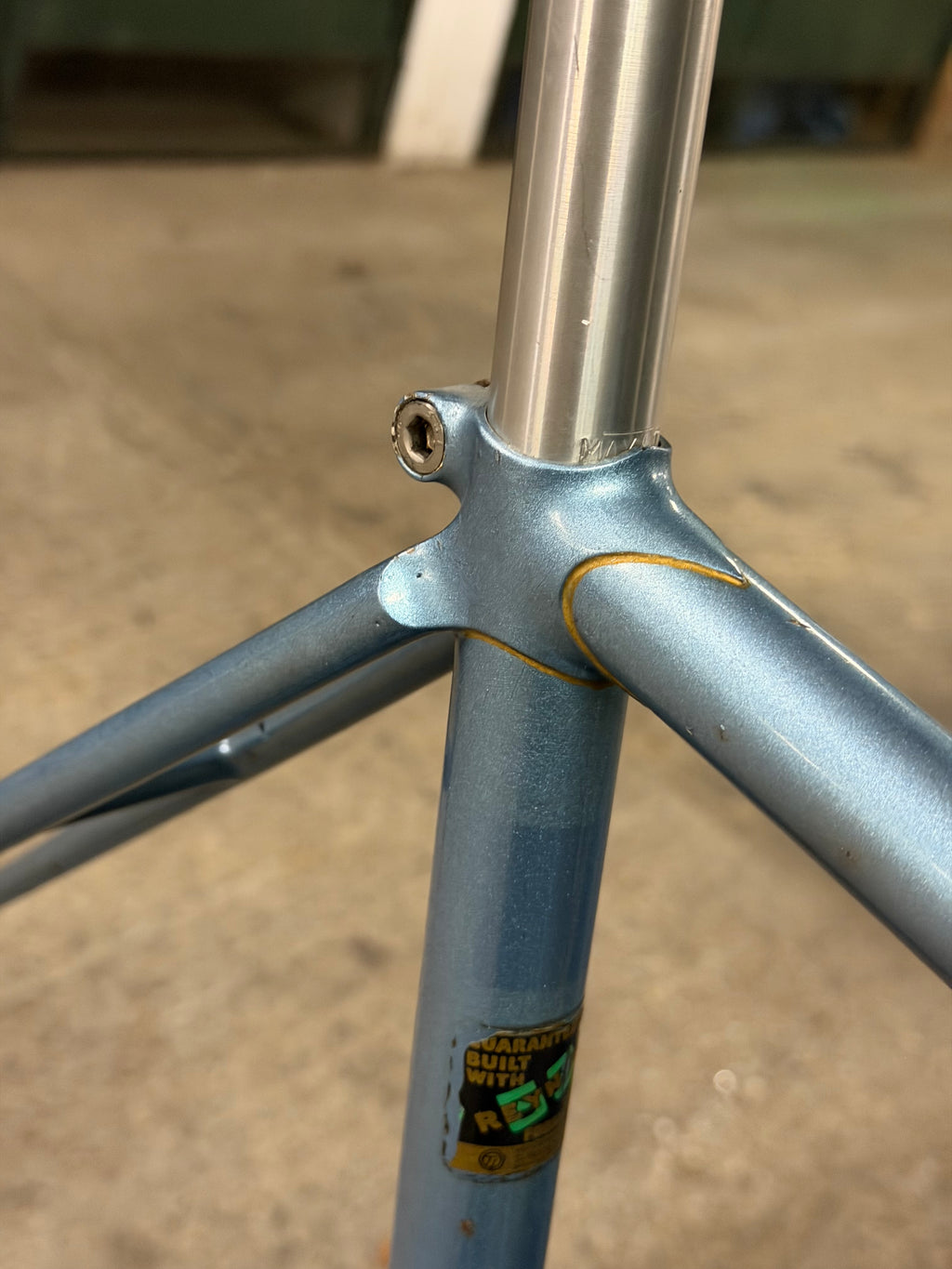 Vintage Mount Track Frameset Size 53