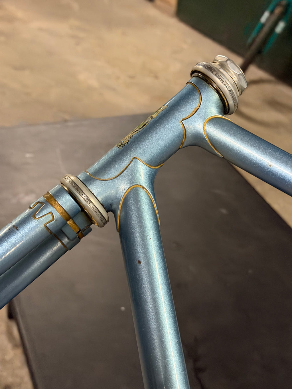 Vintage Mount Track Frameset Size 53