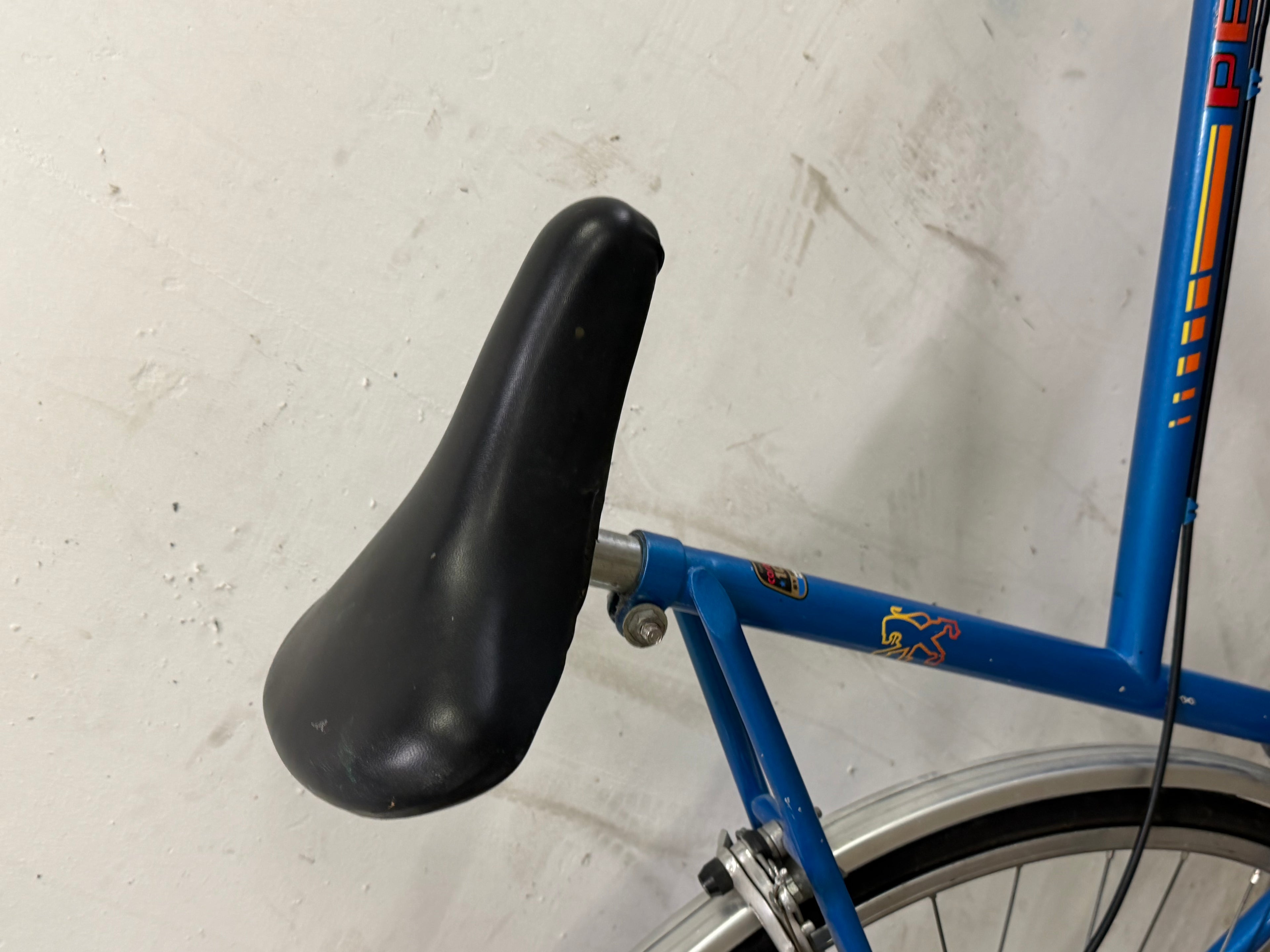 Ladies Vintage Peugeot Road Bike size M