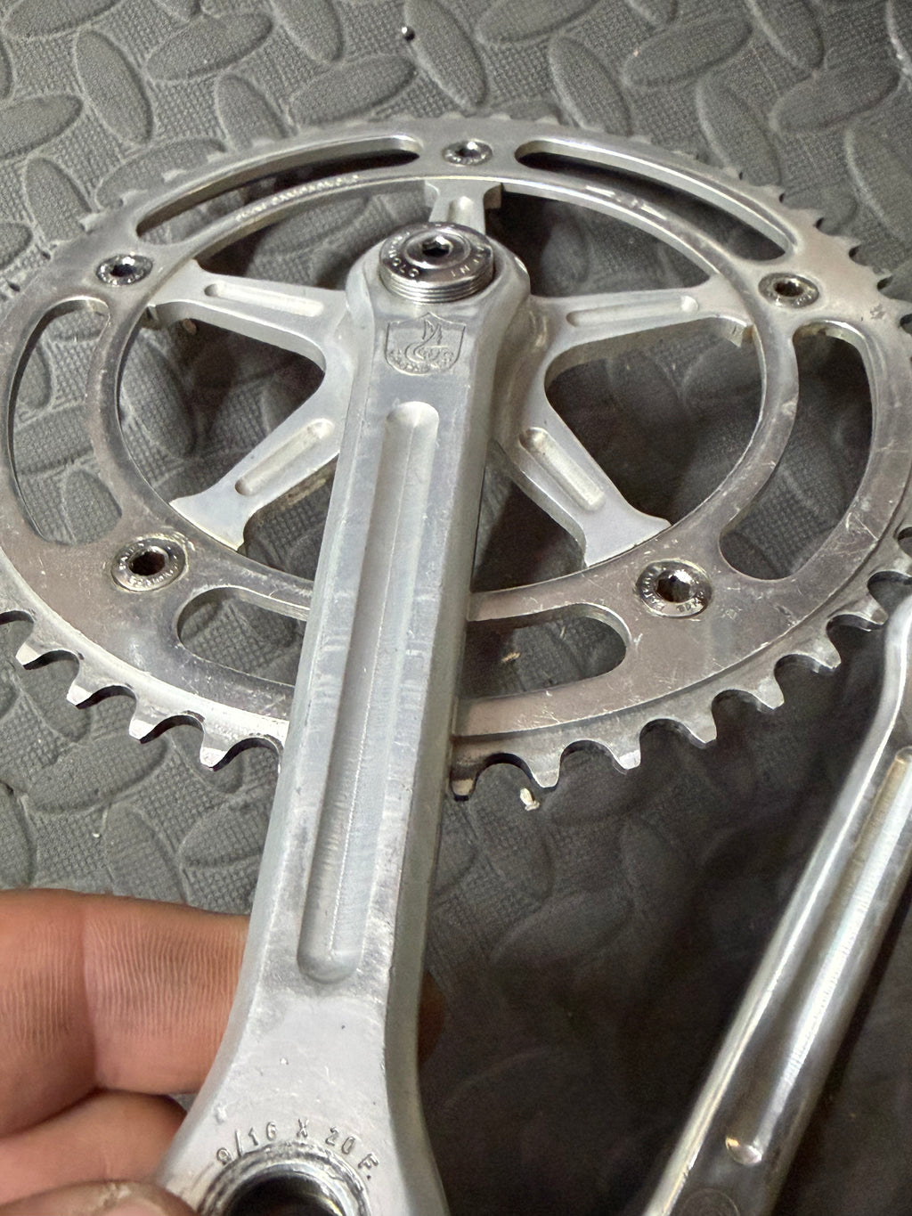 Campagnolo Pista Track crankset 165mm 144bcd