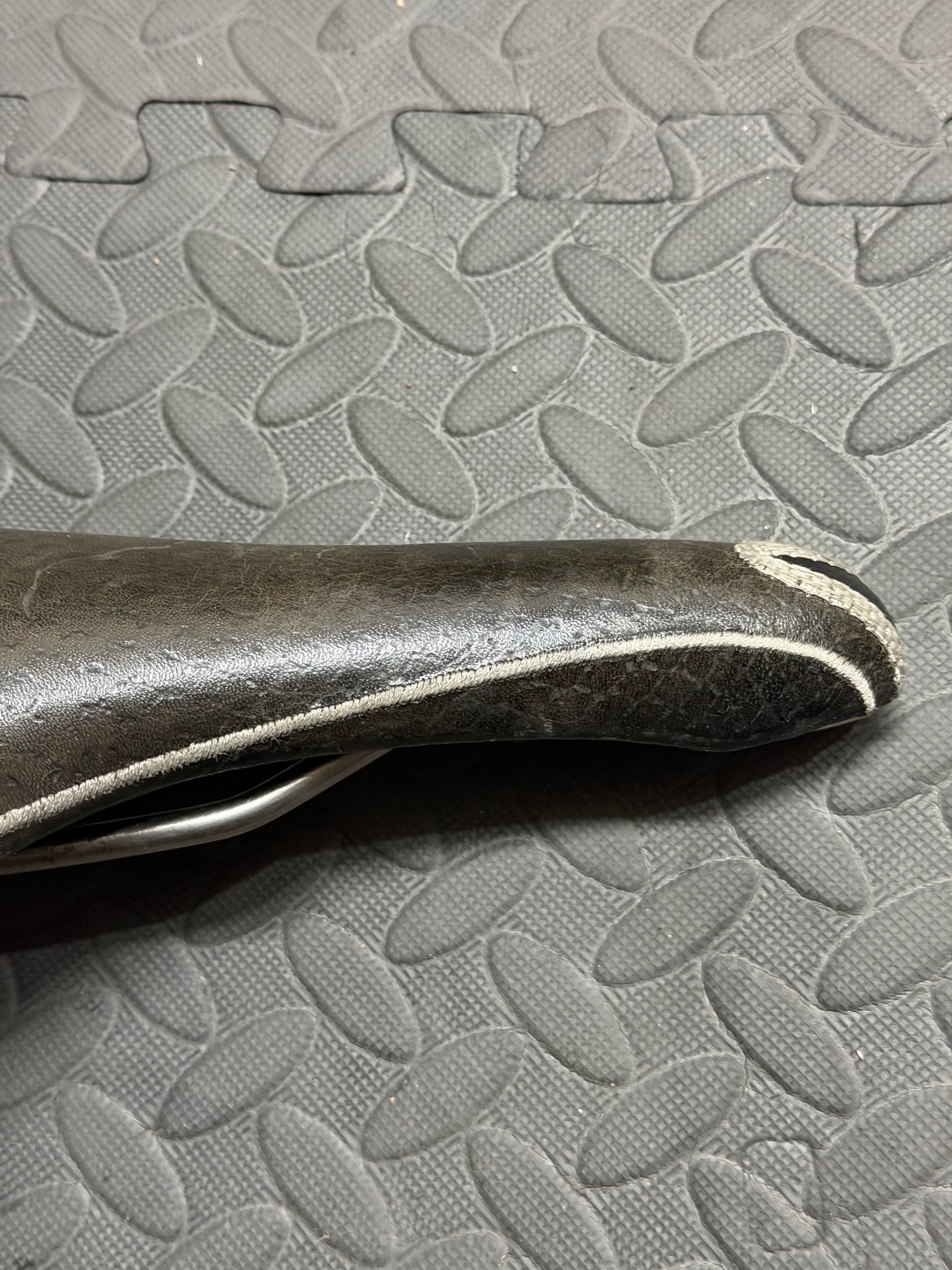 Colnago Road Saddle