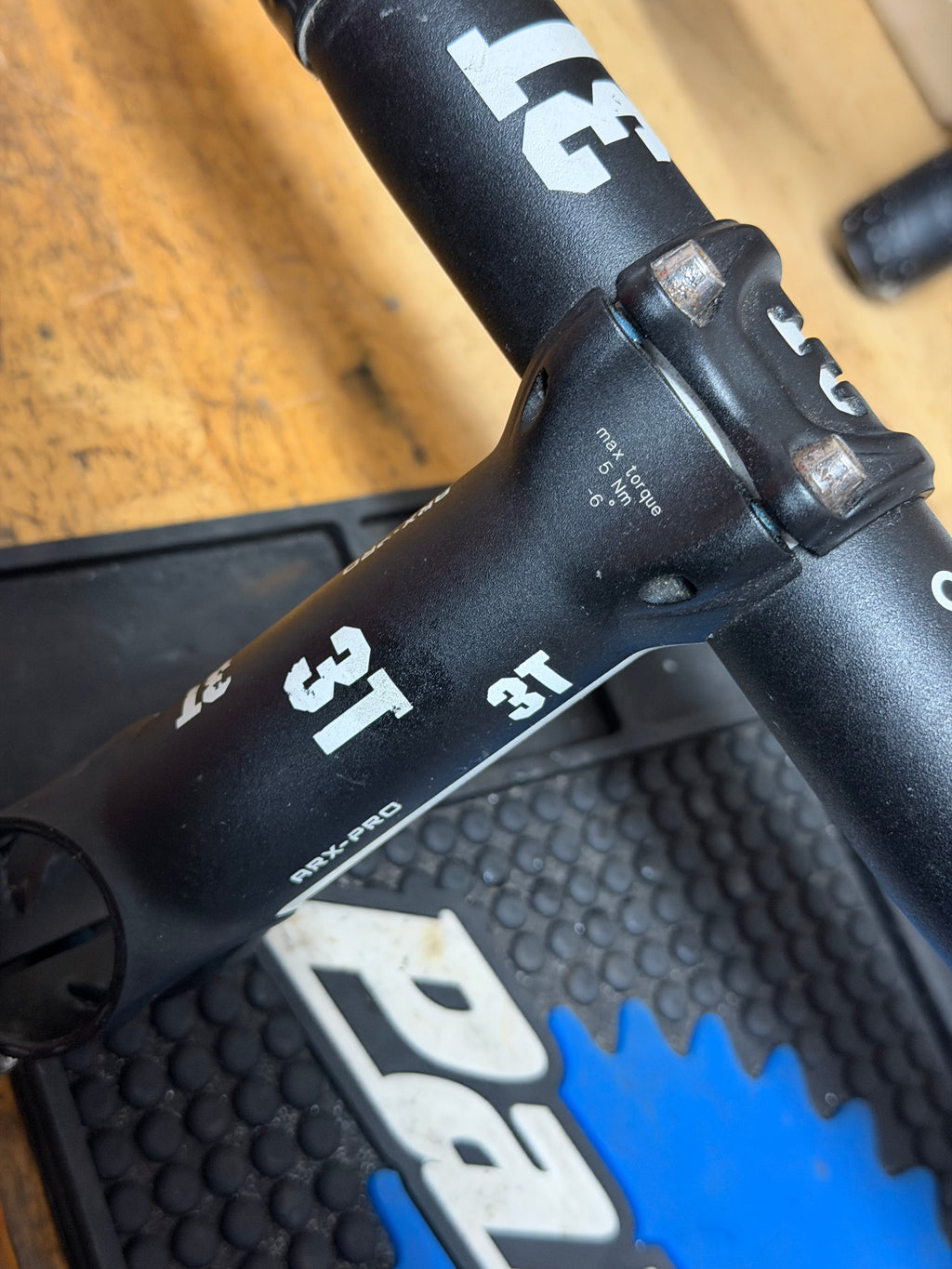 3t Stem and Handlebars 42cm 110mm