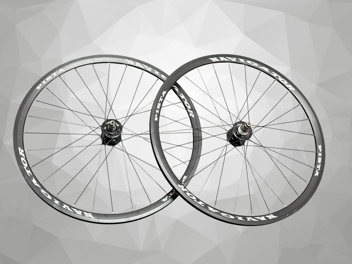 Navigator fixed gear track wheelset 700c clincher