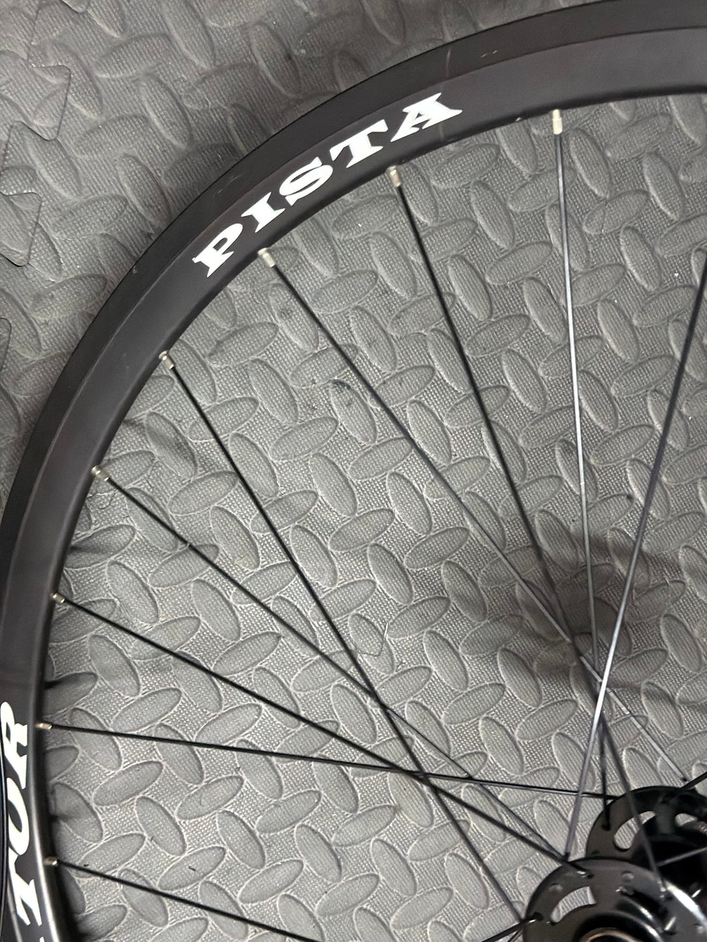 Navigator Fixed Gear Track Wheelset 700c Clincher