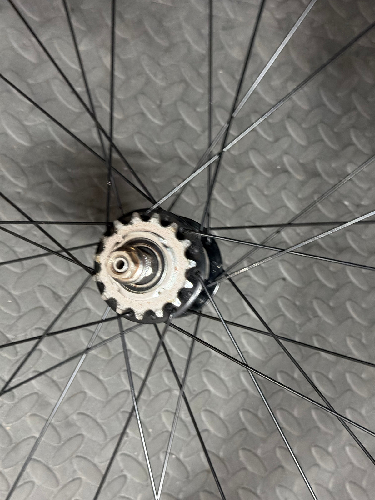 Navigator Fixed Gear Track Wheelset 700c Clincher