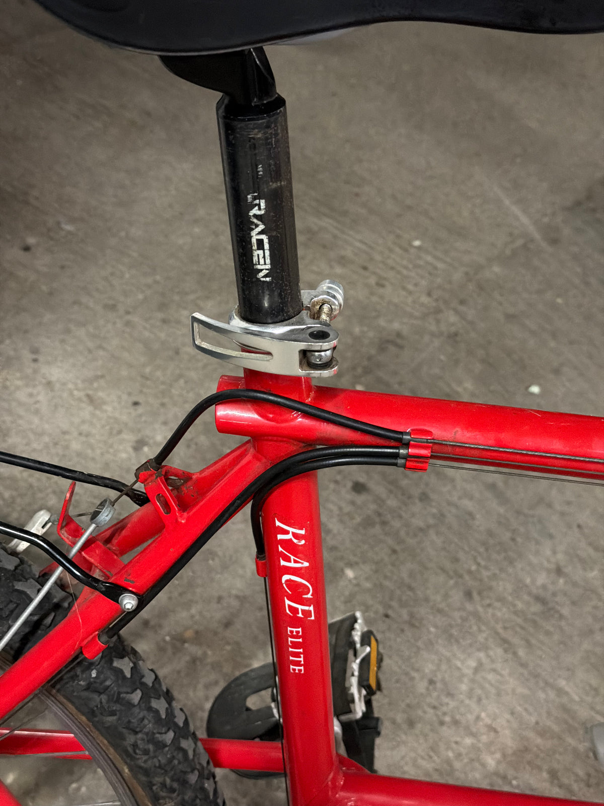 Saracen RaceLite Vintage MTB 26" Mountain Bike – 90s