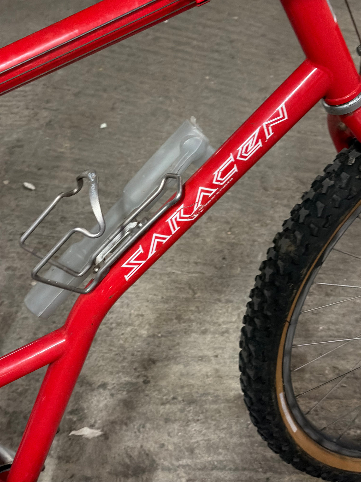 Saracen RaceLite Vintage MTB 26" Mountain Bike – 90s