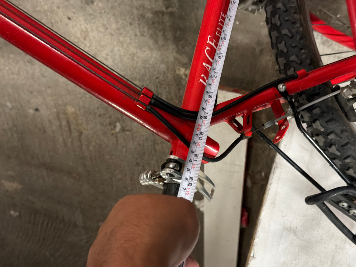 Saracen RaceLite Vintage MTB 26" Mountain Bike – 90s