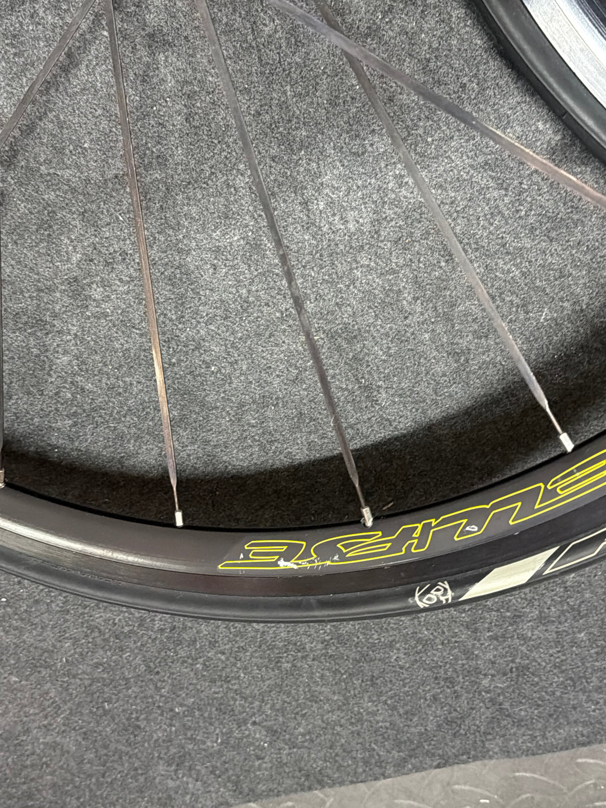 Mavic Ellipse Track Wheelset 700c