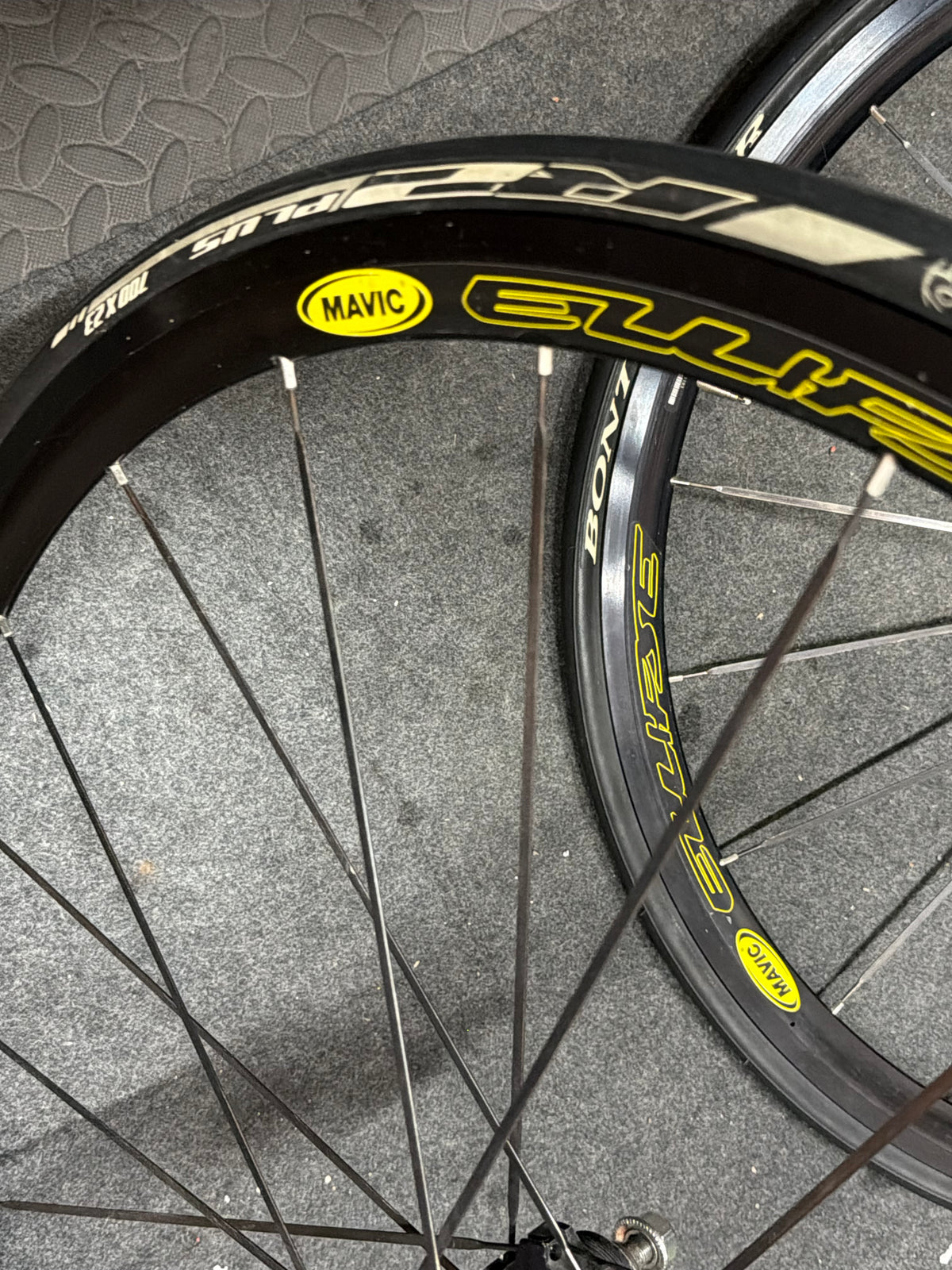 Mavic Ellipse Track Wheelset 700c