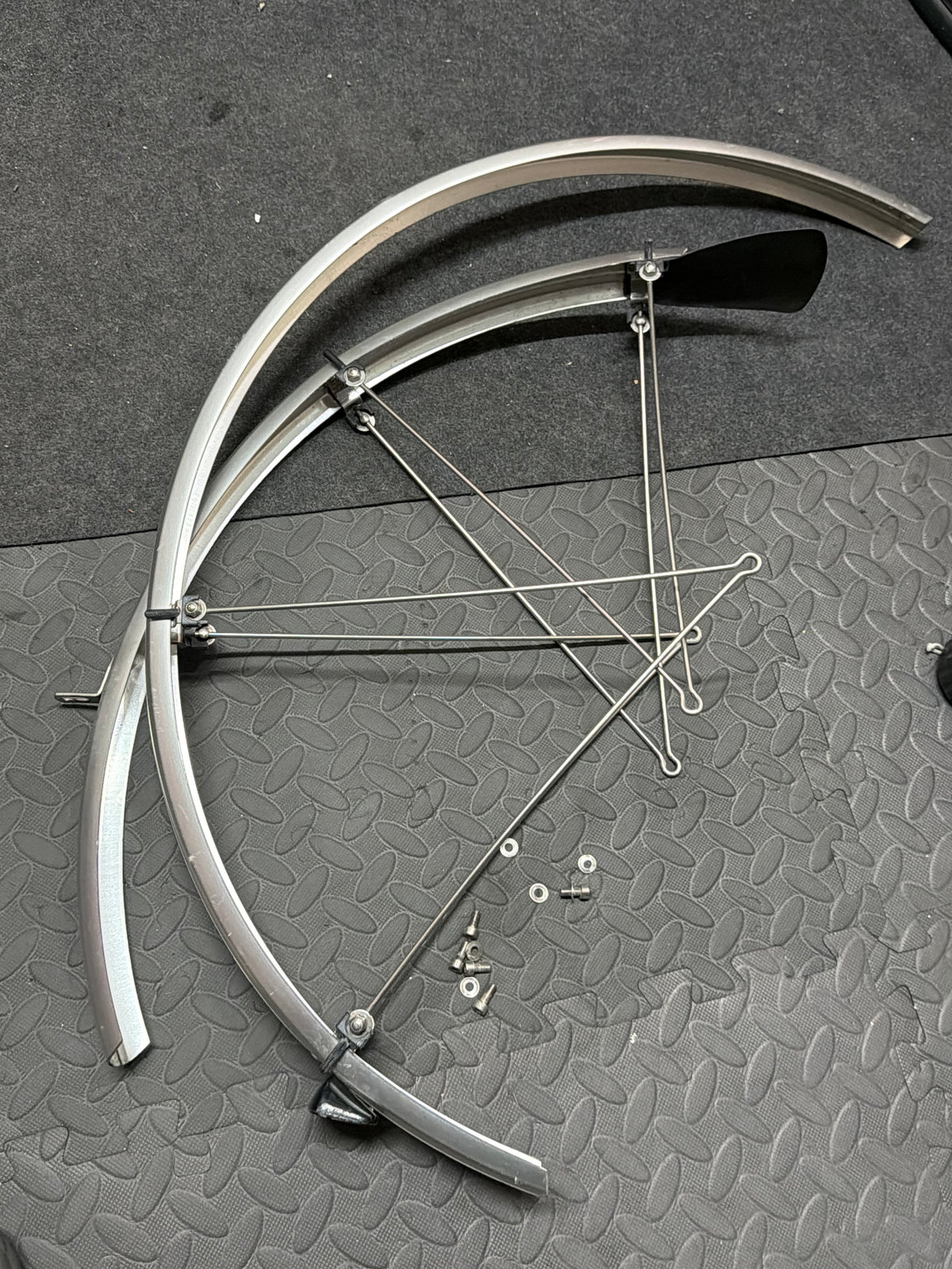 700c Bike Mudguards – 25c Tyre Clearance