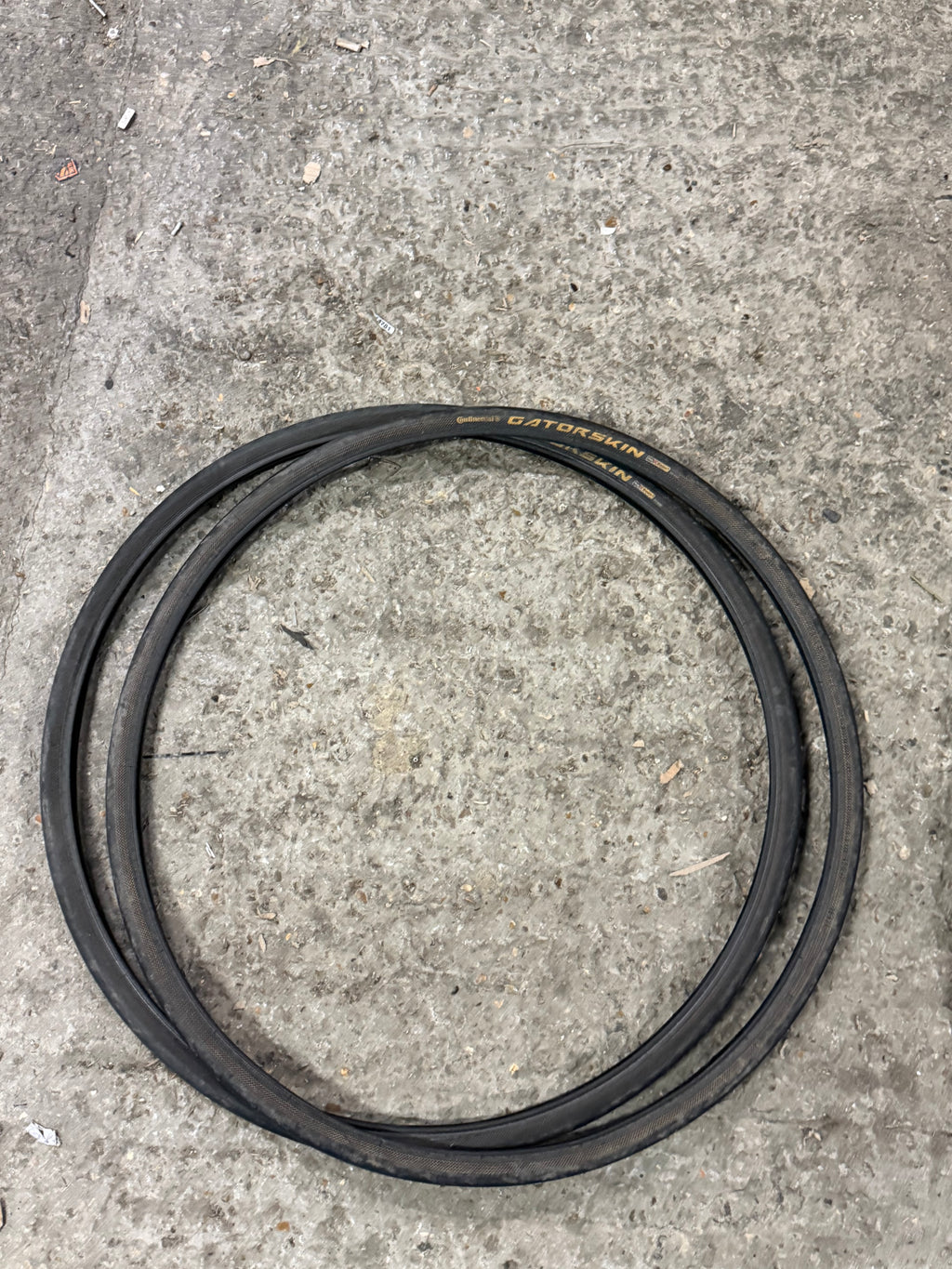 Continental Gatorskin Tyres 700x25c Clincher