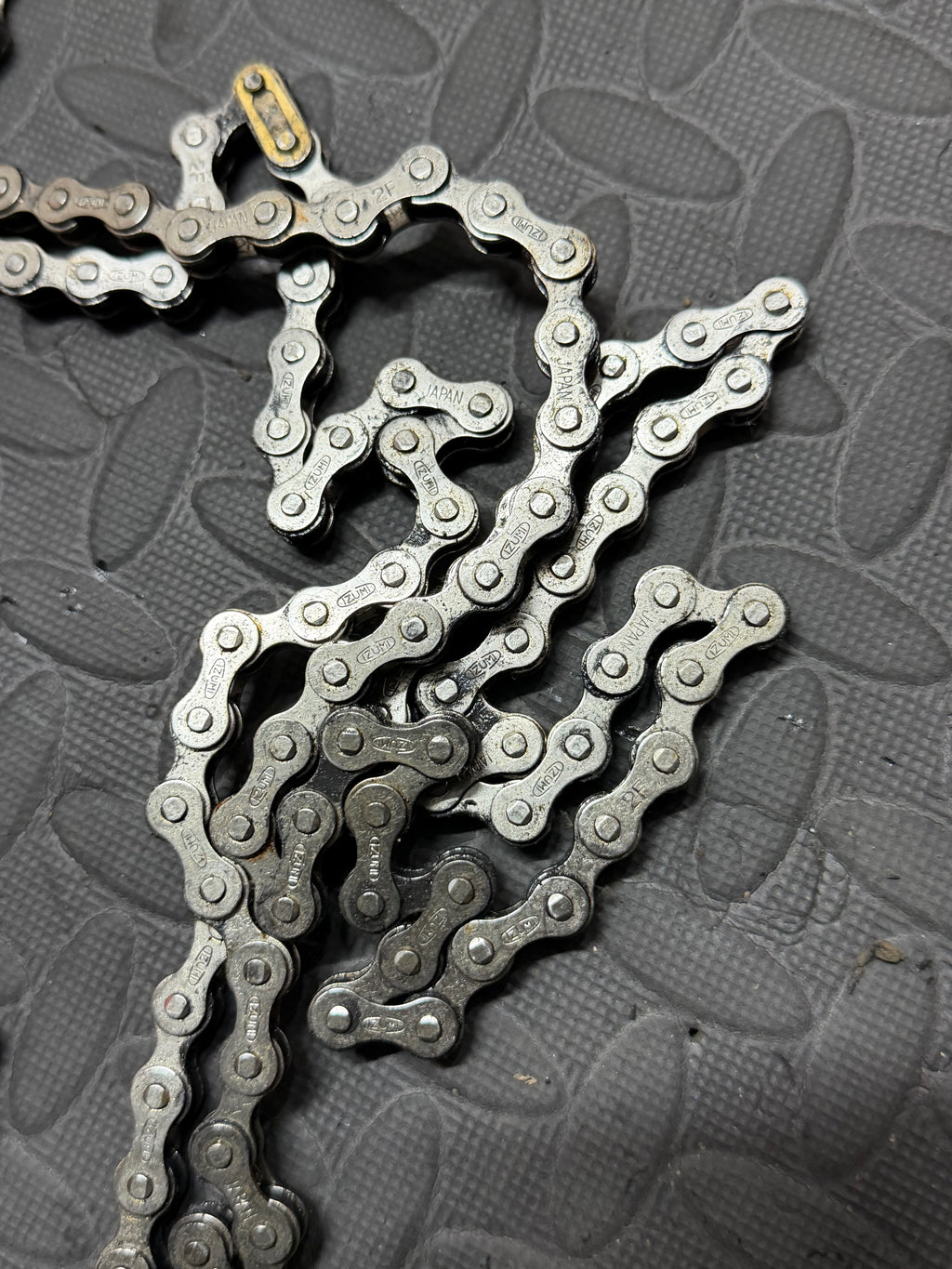 Used 1/8" Single Speed Track Chains