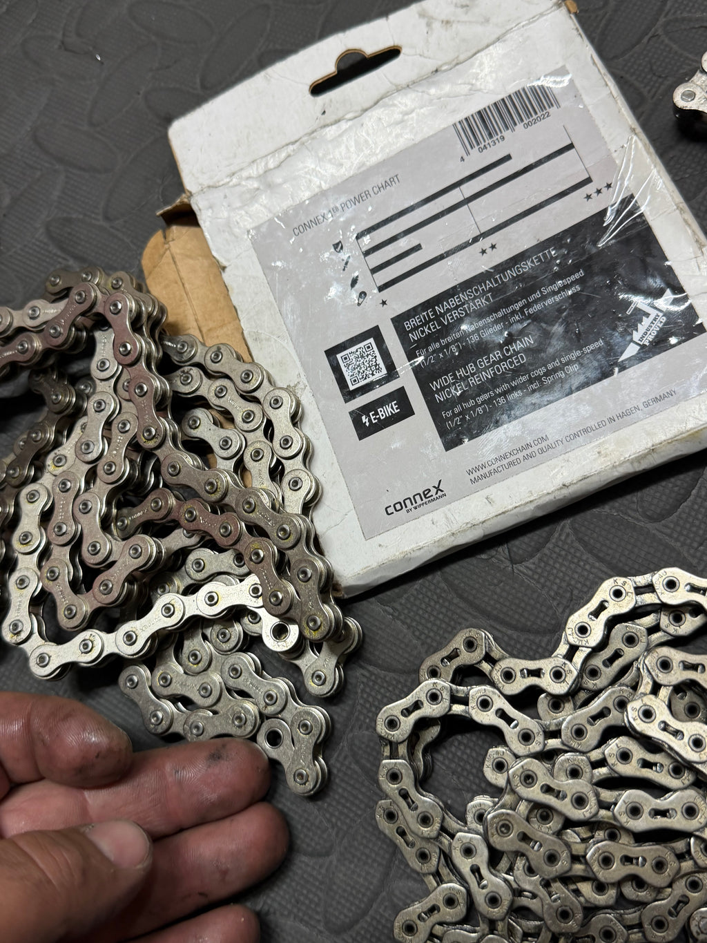 Used 1/8" Single Speed Track Chains